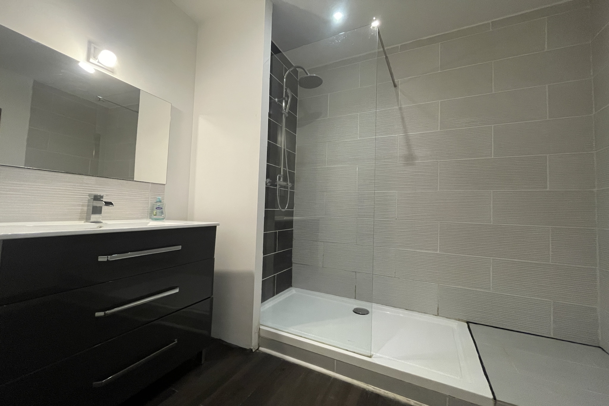 The Central's Pearl - Centre - 6p - Rêve au Mans-Badezimmer