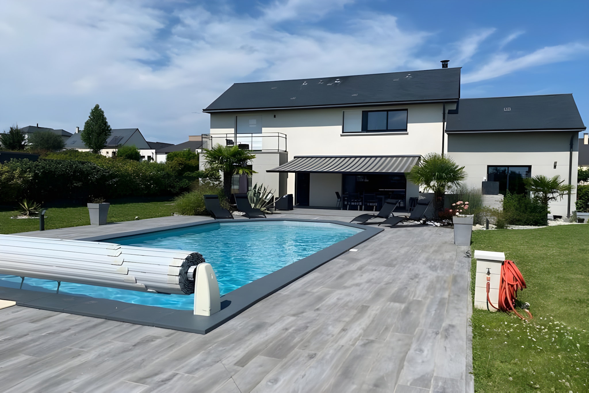 Le Valentino - Piscine - Rêve au Mans-Zwembad