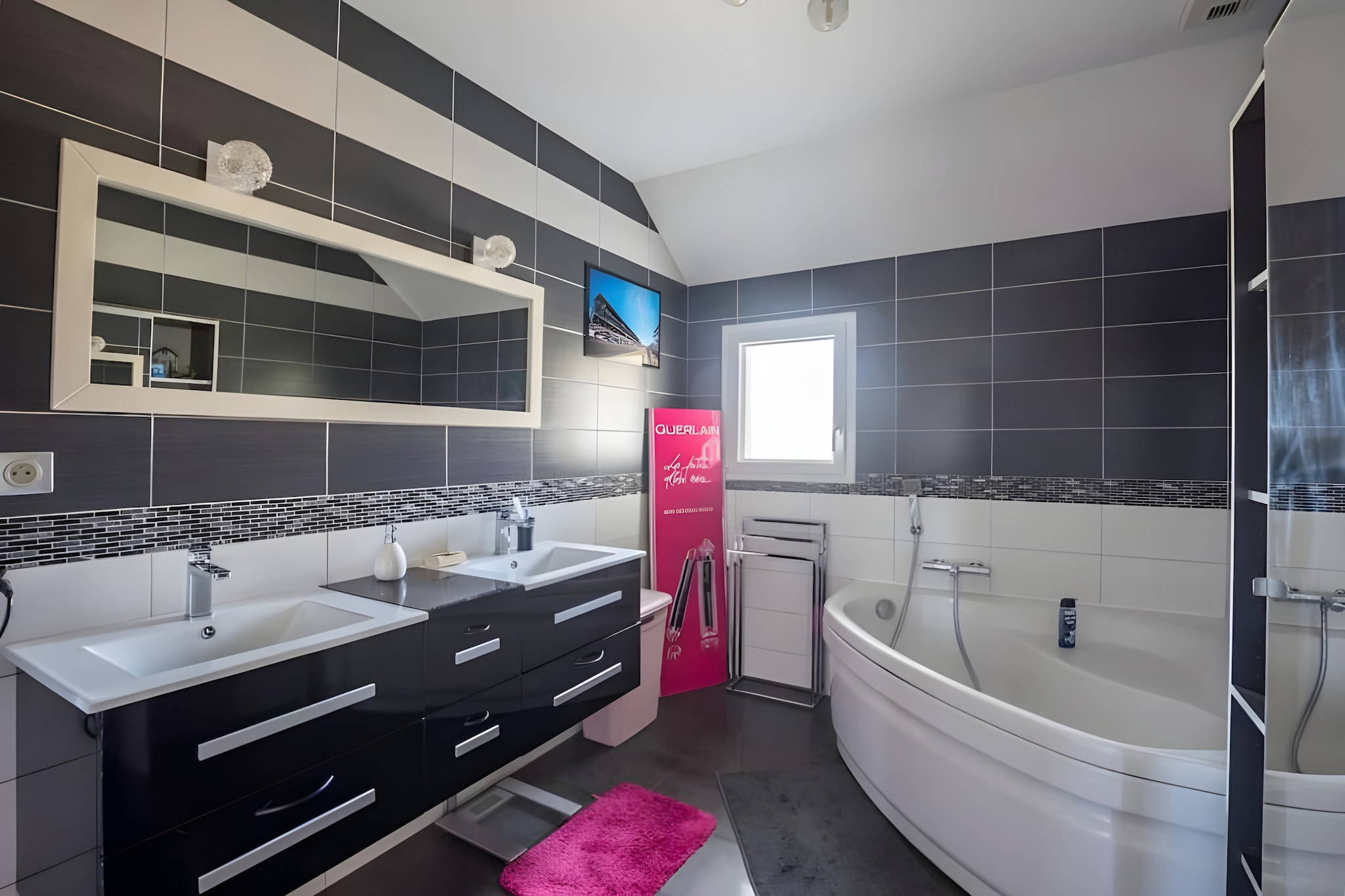 Le Valentino - Piscine - Rêve au Mans-Badkamer