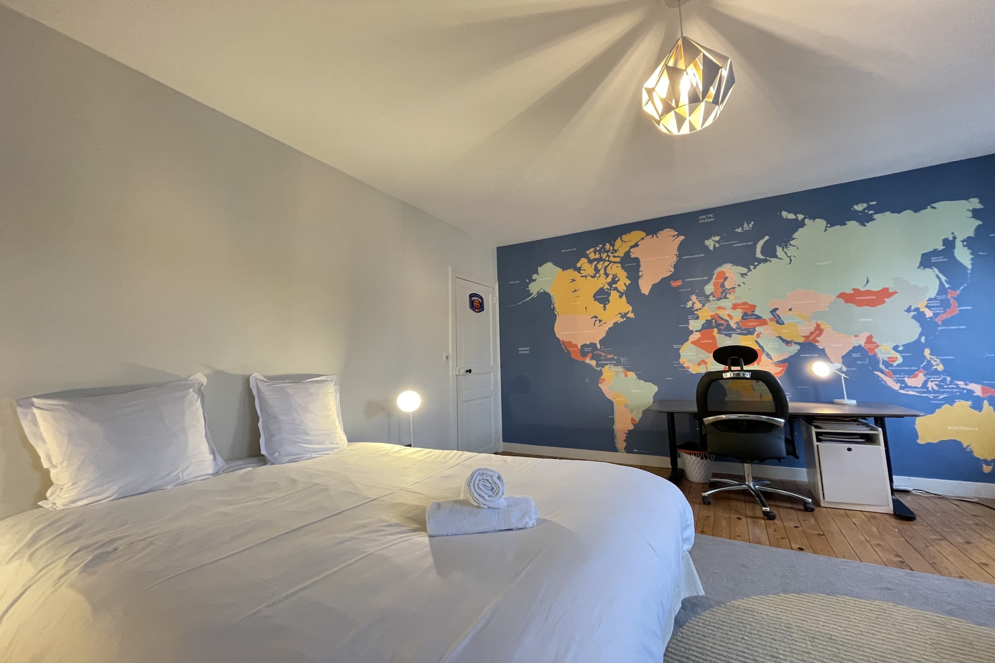 Les Bahamas - Piscine - 15p - Rêve au Mans-Slaapkamer