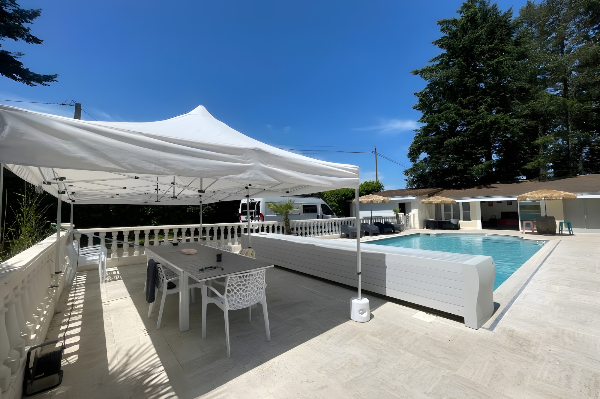 Le Pacha - Piscine - 2p - Rêve au Mans-Zwembad