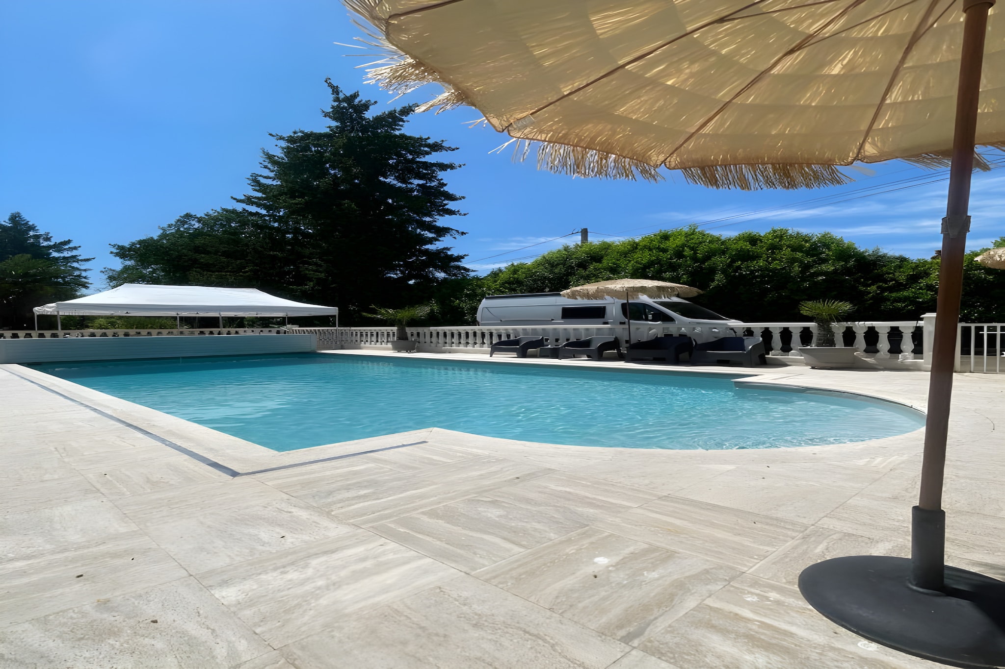 Le Pacha - Piscine - 2p - Rêve au Mans-Zwembad