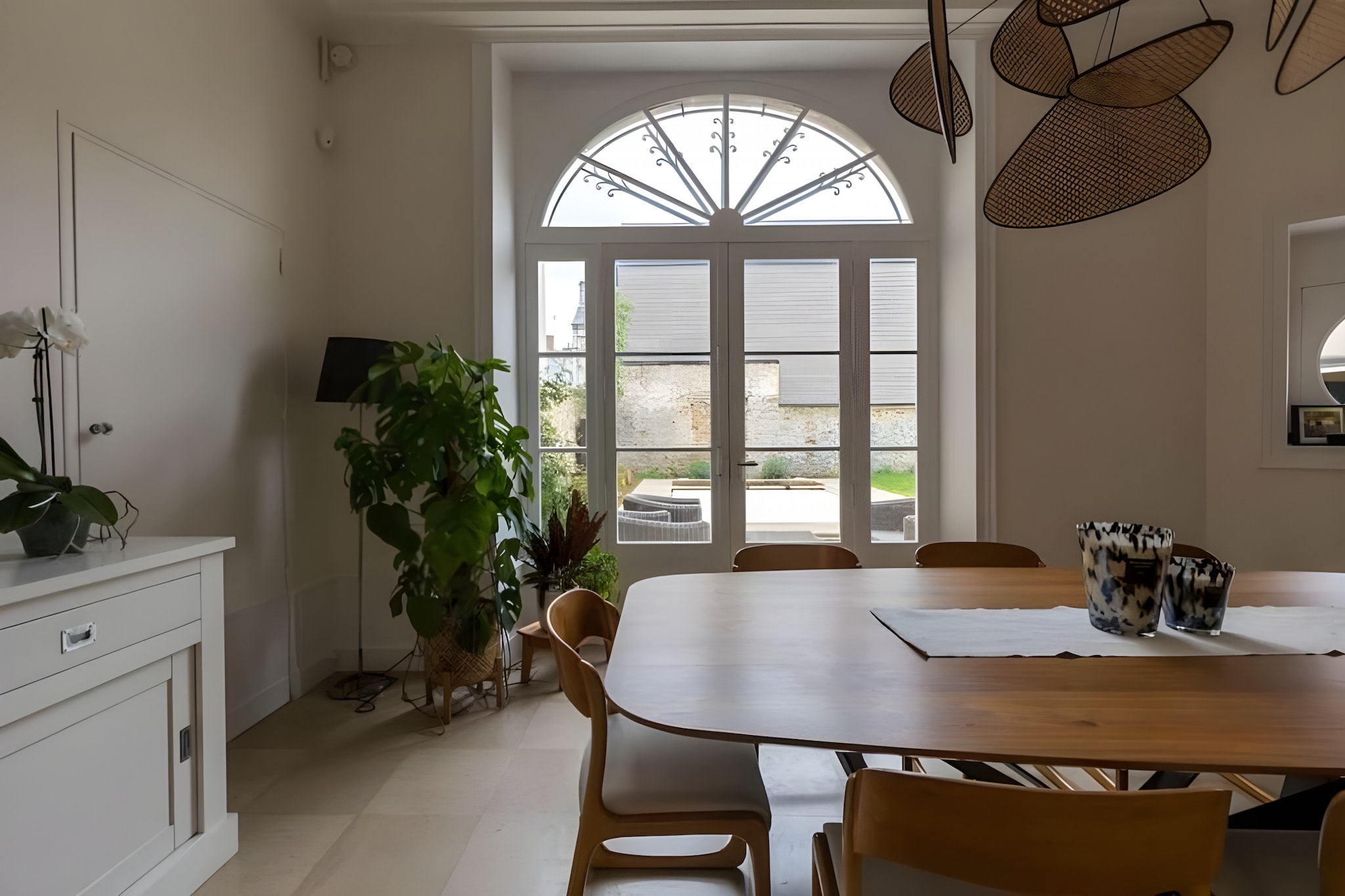 Le Serengeti - Piscine - 9p - Rêve au Mans-Eetkamer