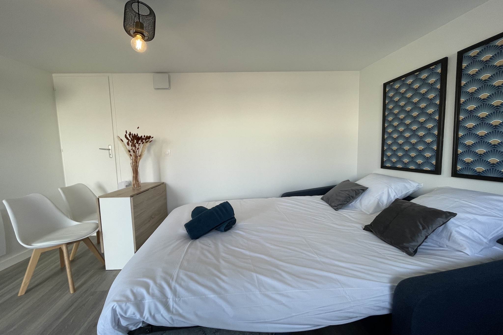 Le Ruby - Centre - Wifi - 2p - Rêve au Mans-Woonkamer