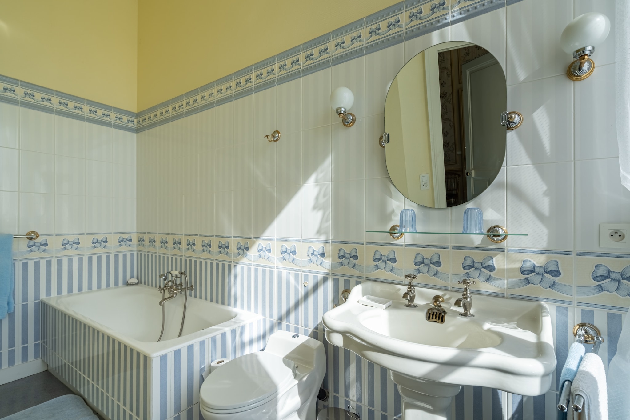 Château de Dangeul - Authentique - 14 pers. - Rêve-Badkamer