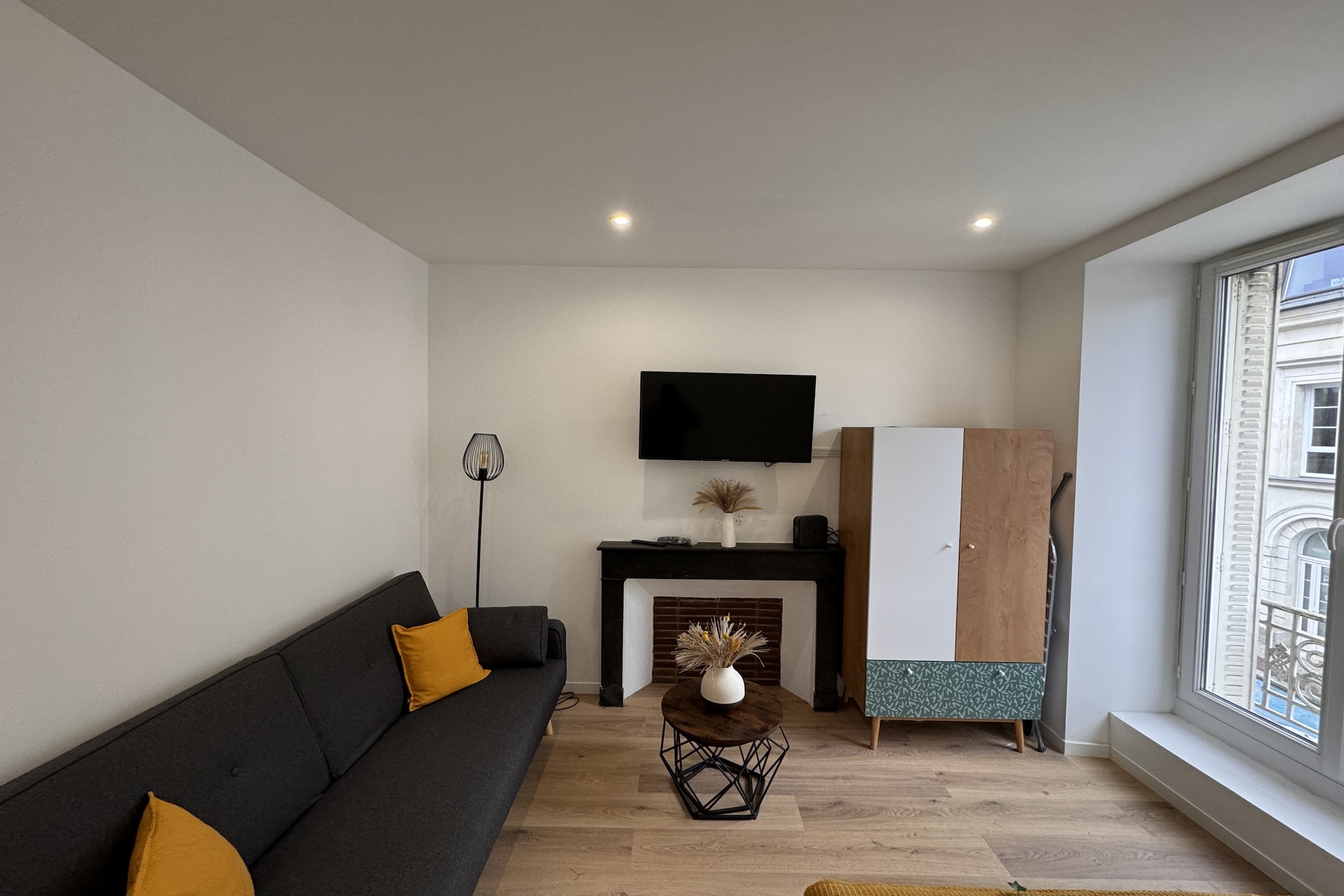 Le Cocon-3p-Centre-Cosy-Woonkamer