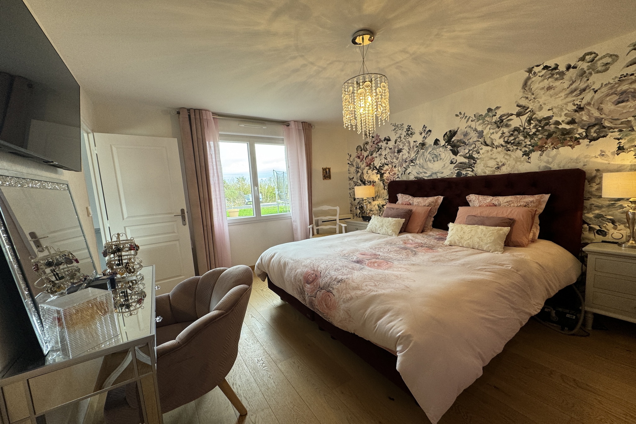 La Villa des Roses - 24H du Mans - 13pers - Reve a-Slaapkamer