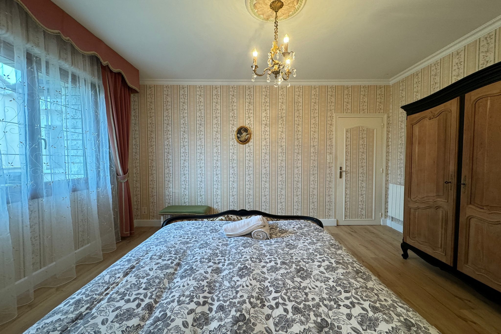 La Changéenne - Charme - 15 pers - Rêve au Mans-Slaapkamer
