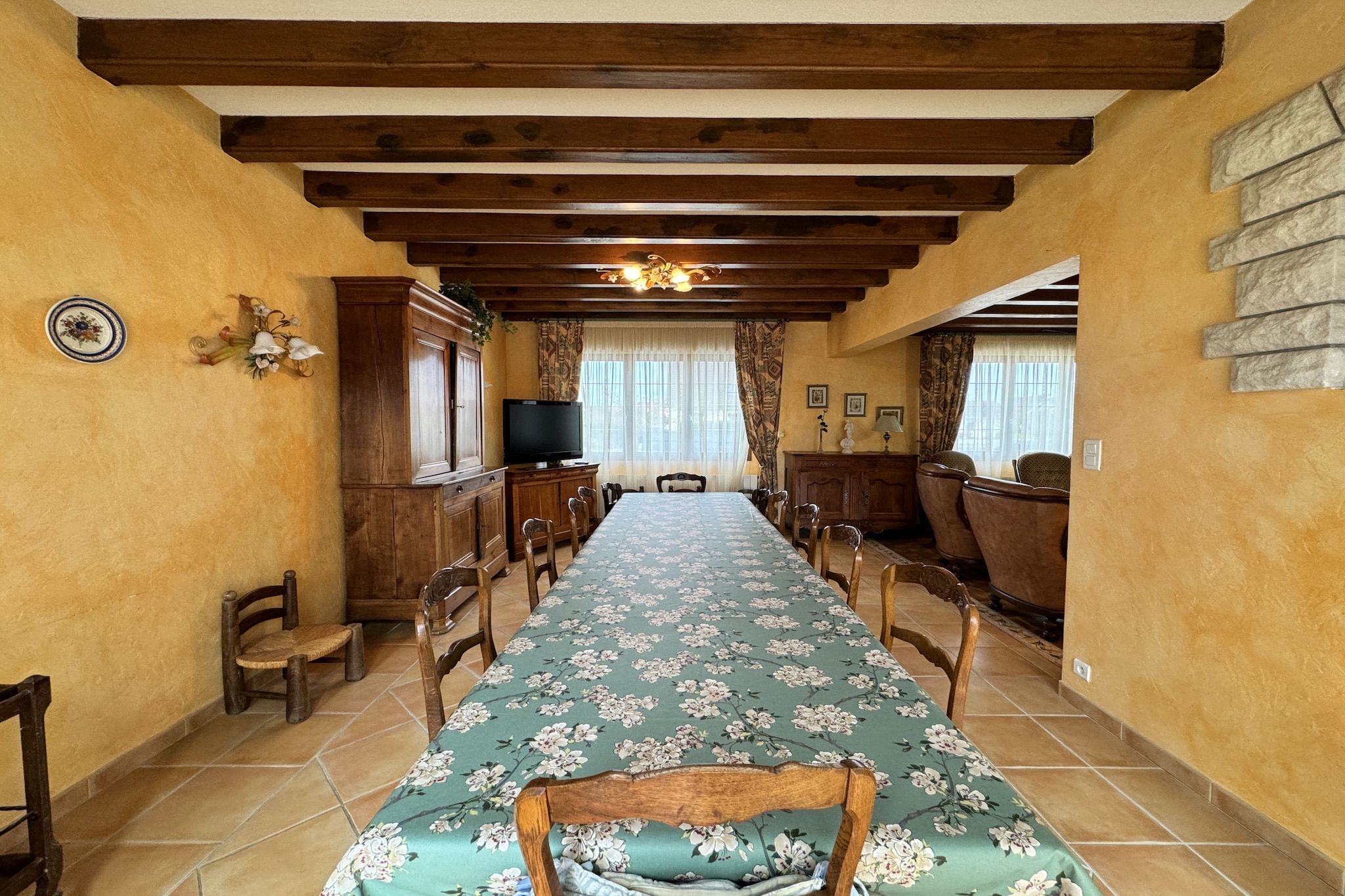La Changéenne - Charme - 15 pers - Rêve au Mans-Eetkamer