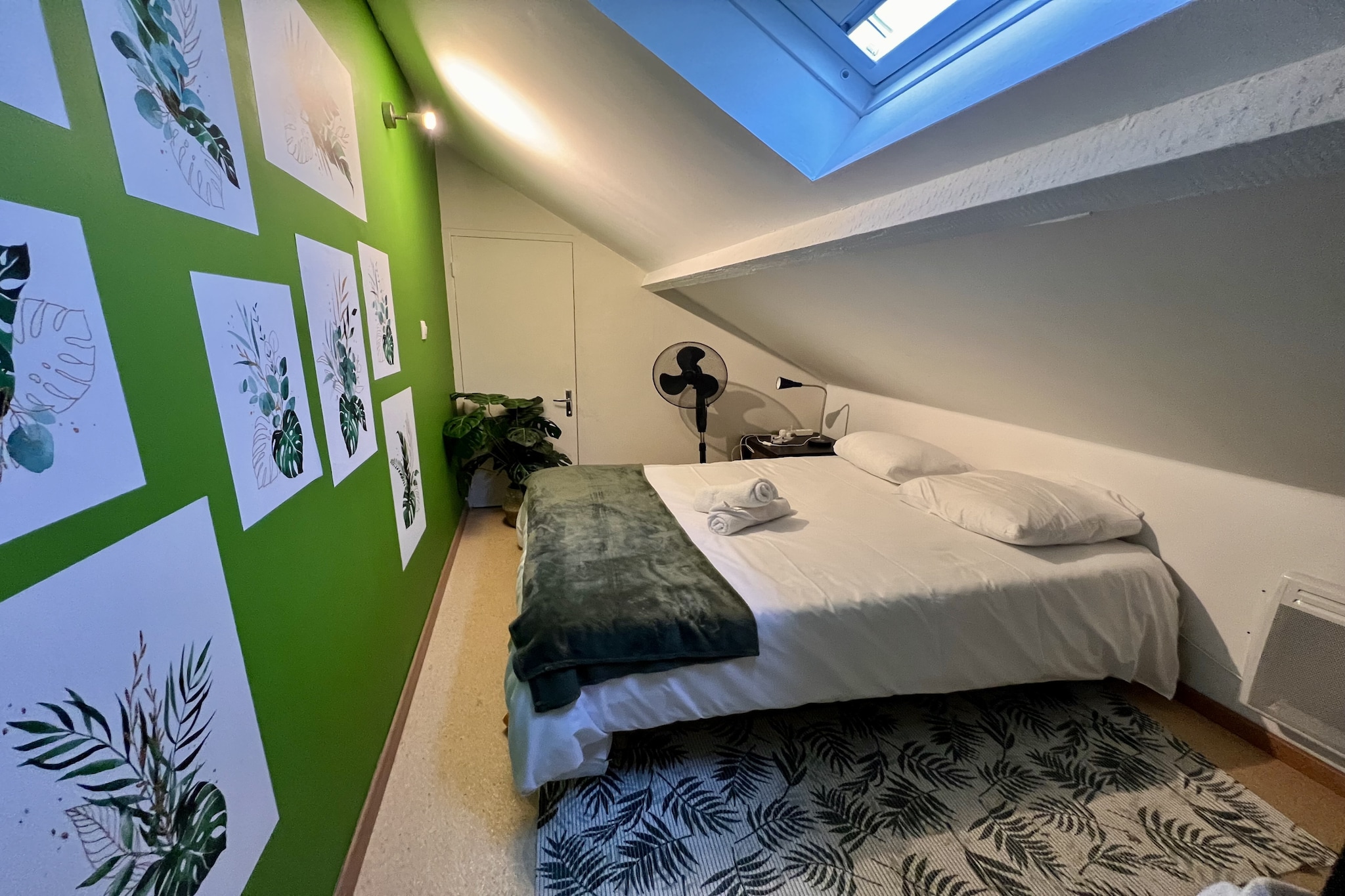 Le Jungle - Rivière - 4 Pers - Rêve au Mans-Slaapkamer