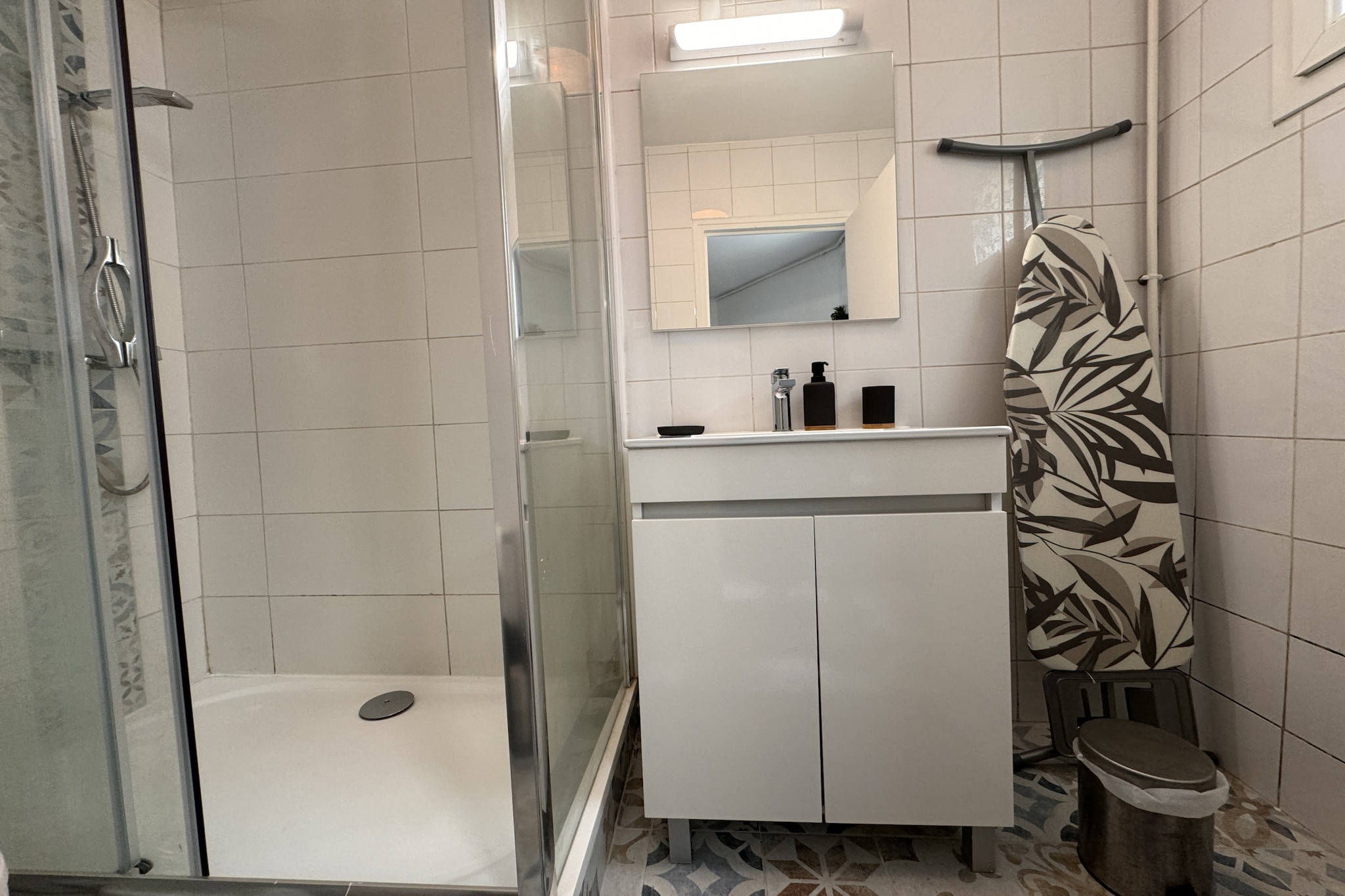 Sherlock Holmes - Home - 4 pers - Rêve au Mans-Badkamer