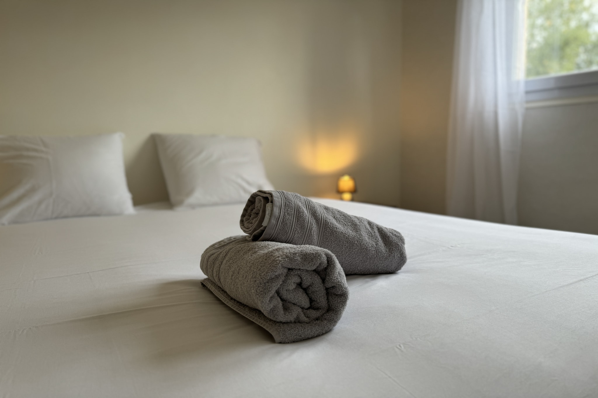 Le Bigarreaux - 6 pers - Wi-Fi - Rêve au Mans-Slaapkamer