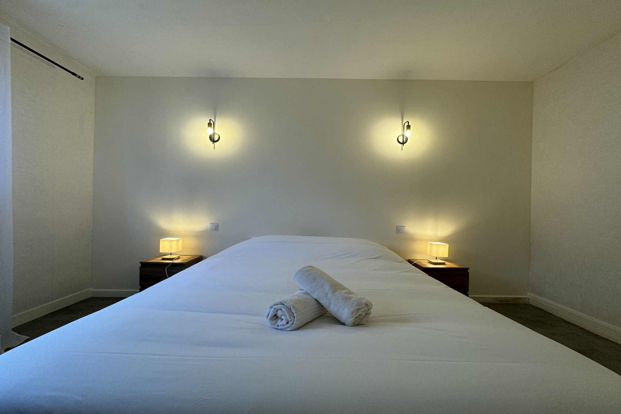 Le Bigarreaux - 6 pers - Wi-Fi - Rêve au Mans-Slaapkamer