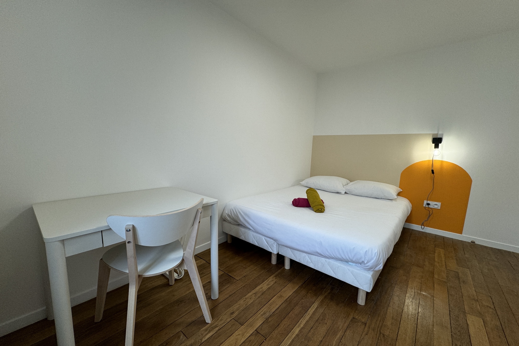 La Pépinière - 7 pers - Mancelle - Rêve au Mans-Slaapkamer