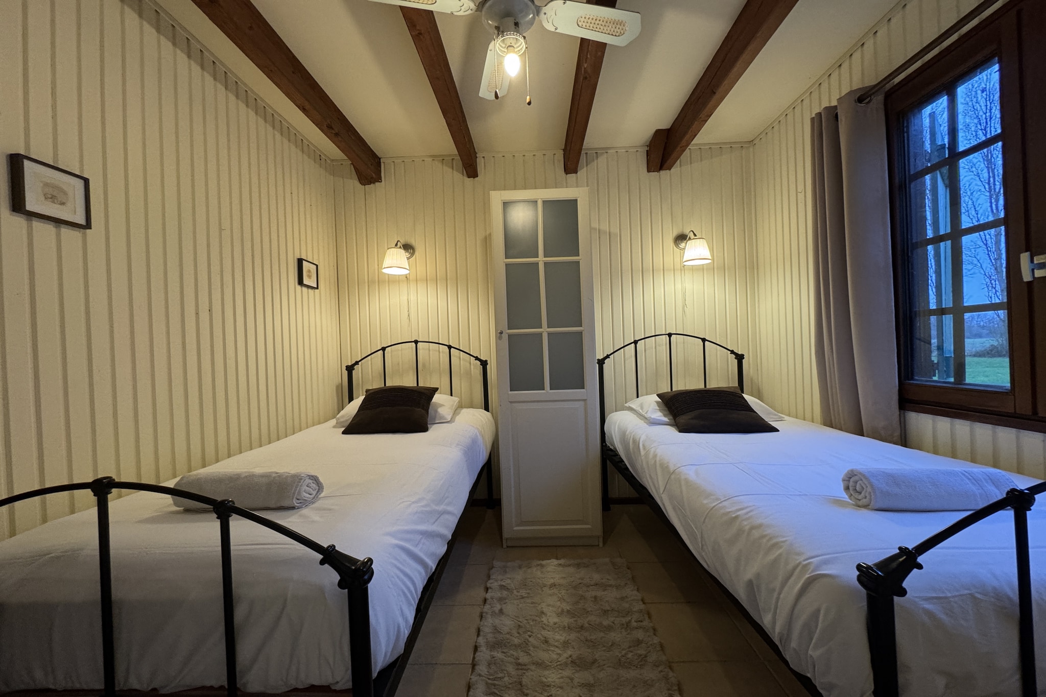 Le Chalet D'EsusTerra - 4pers - Rêve au Mans-Slaapkamer
