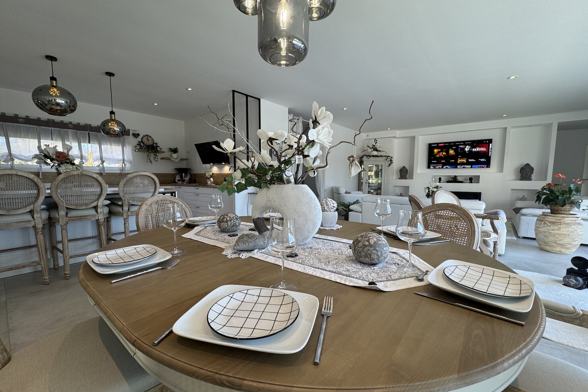 Le Luxury - 24h du Mans - 11pers - Rêve au Mans-Eetkamer