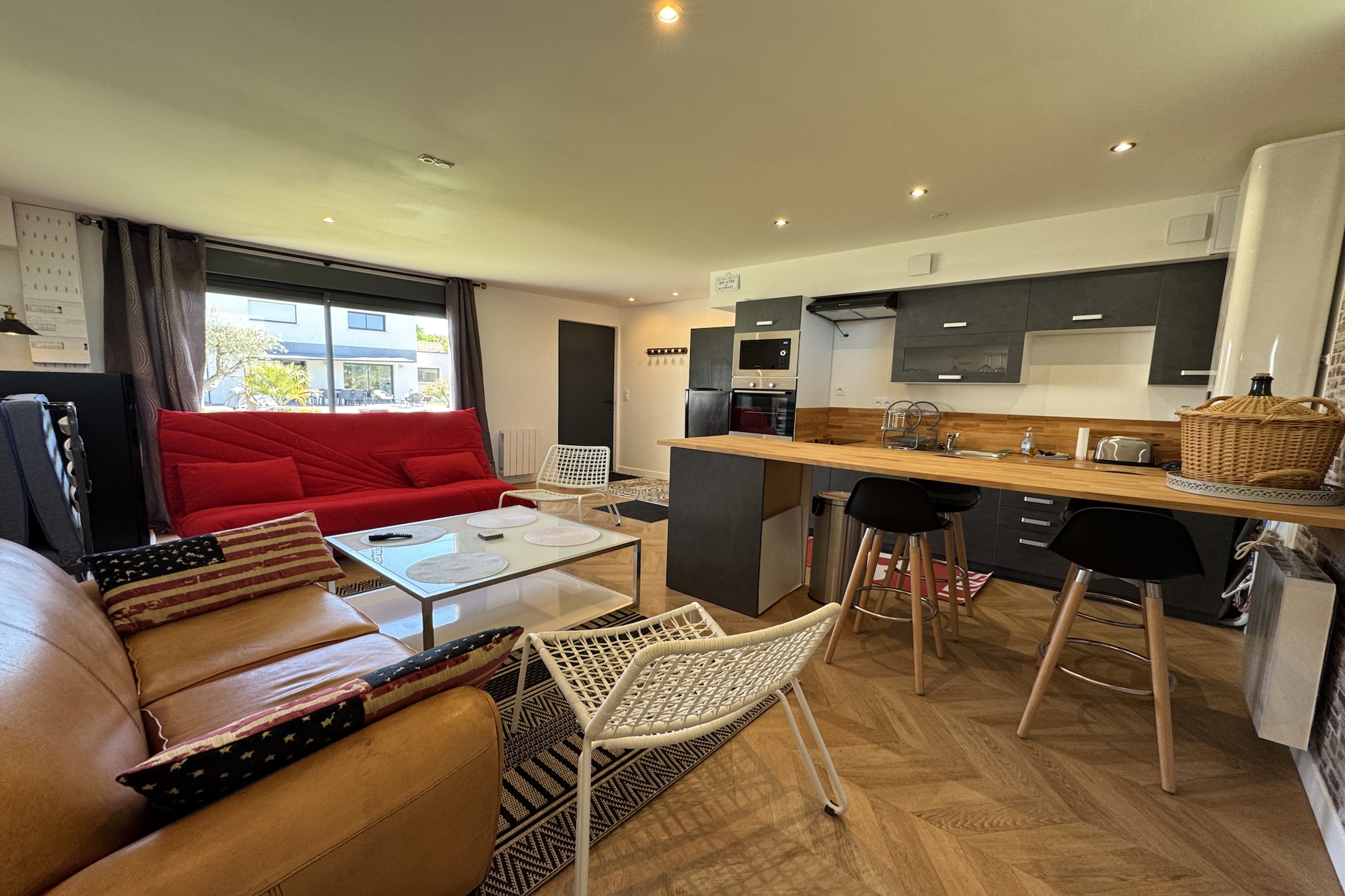 La Villa DS - 9pers - Piscine - Rêve au Mans-Woonkamer