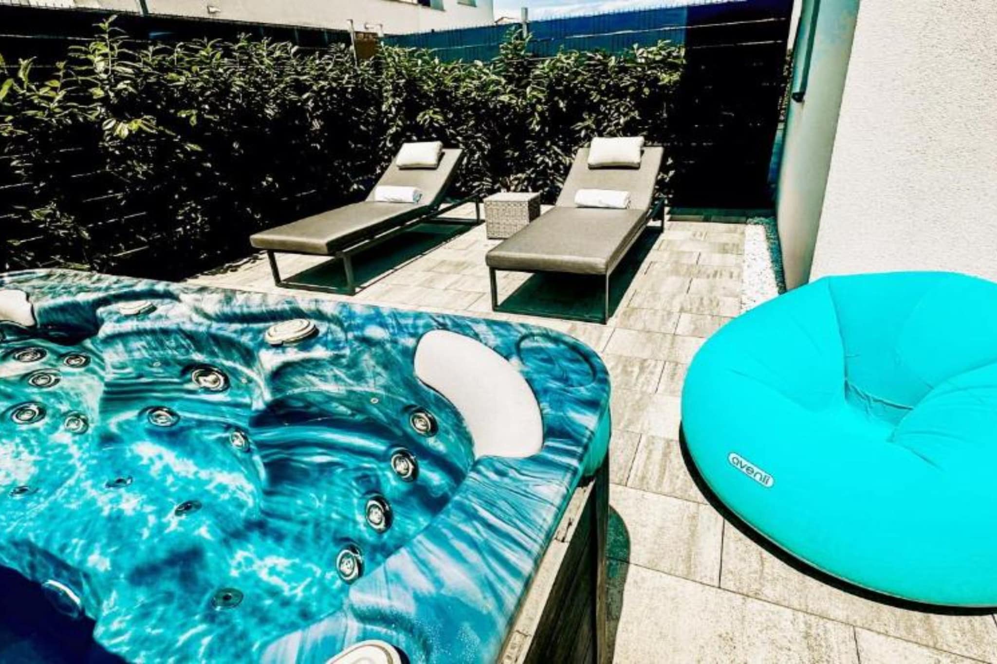 LuxArt City Spa Gallery Residence Krk- Duplex Apartment-Piscine