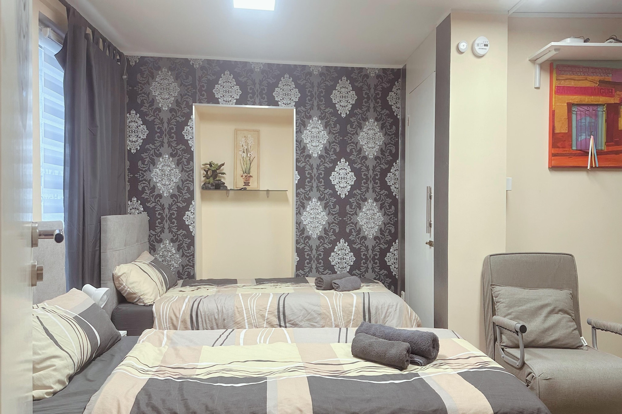 F000 Apartment mit Doppelbett