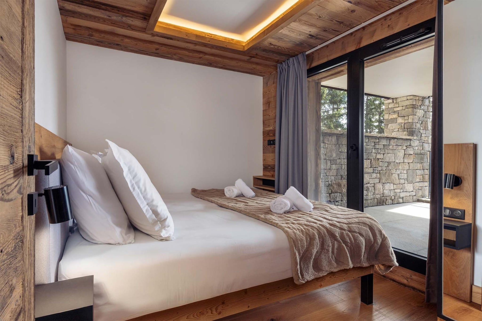 Apartment No 1 4-room duplex  2 cabins-Slaapkamer