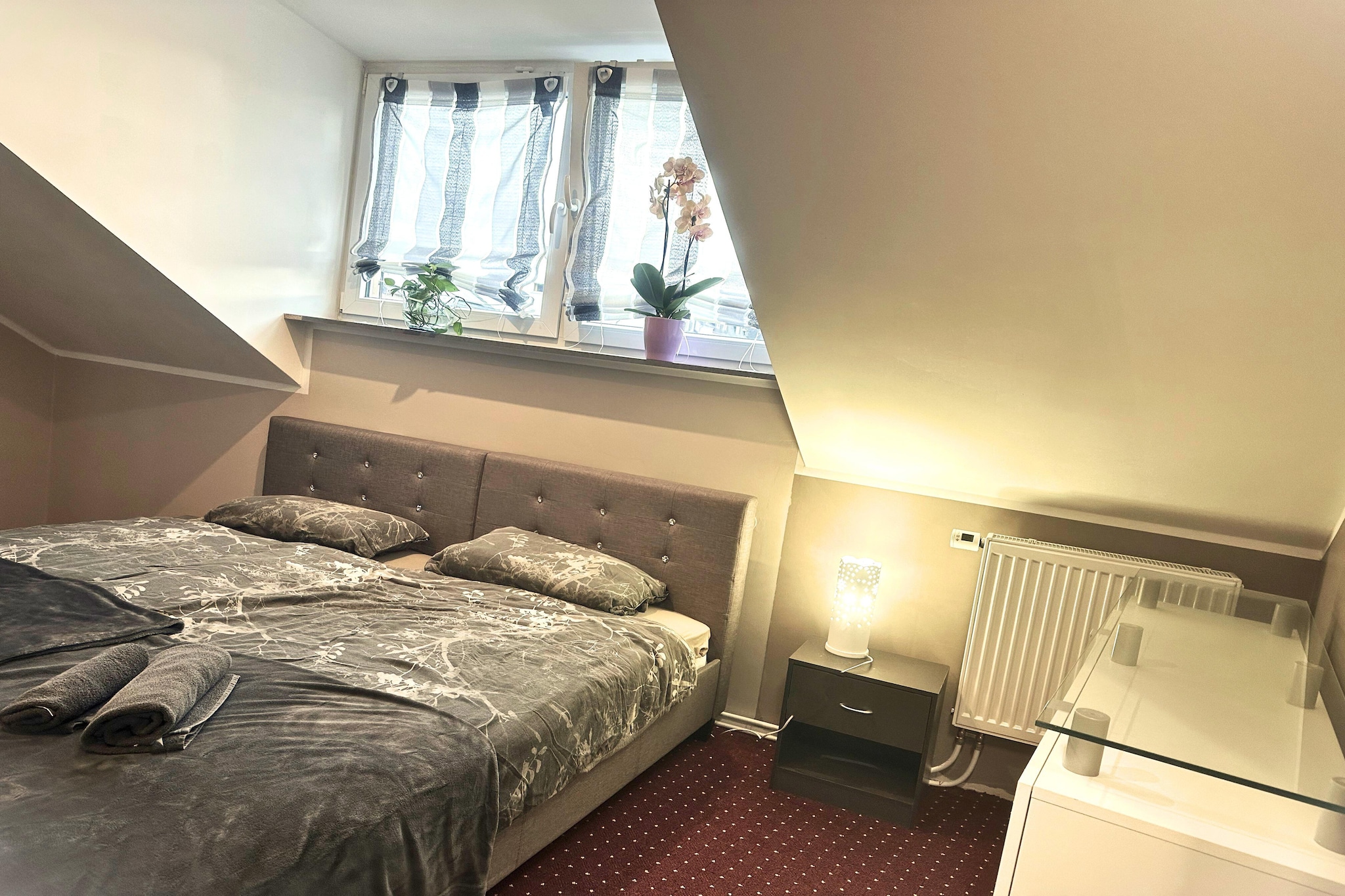 Bed Room