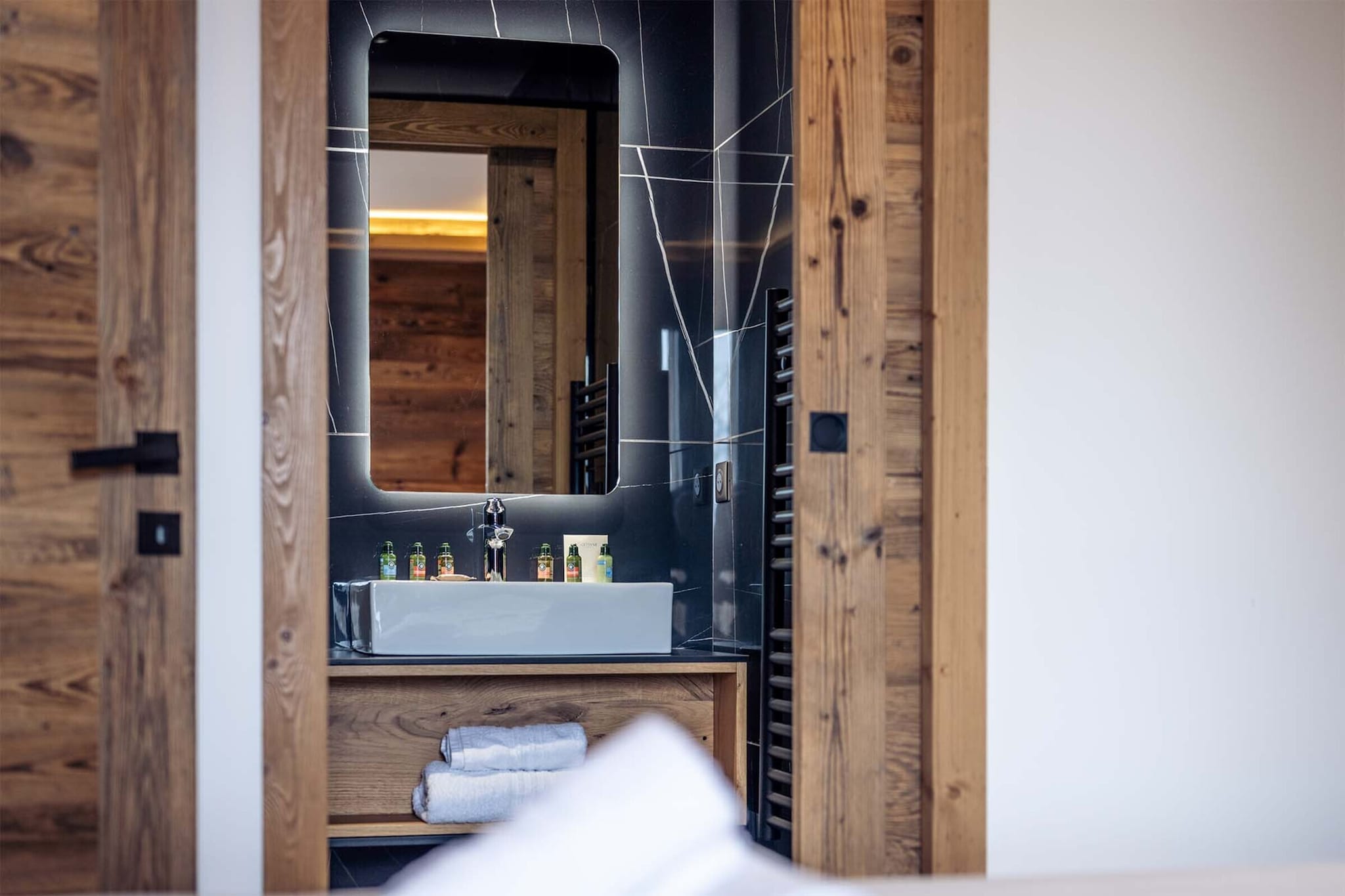 Apartment No 5 6 rooms-Badkamer