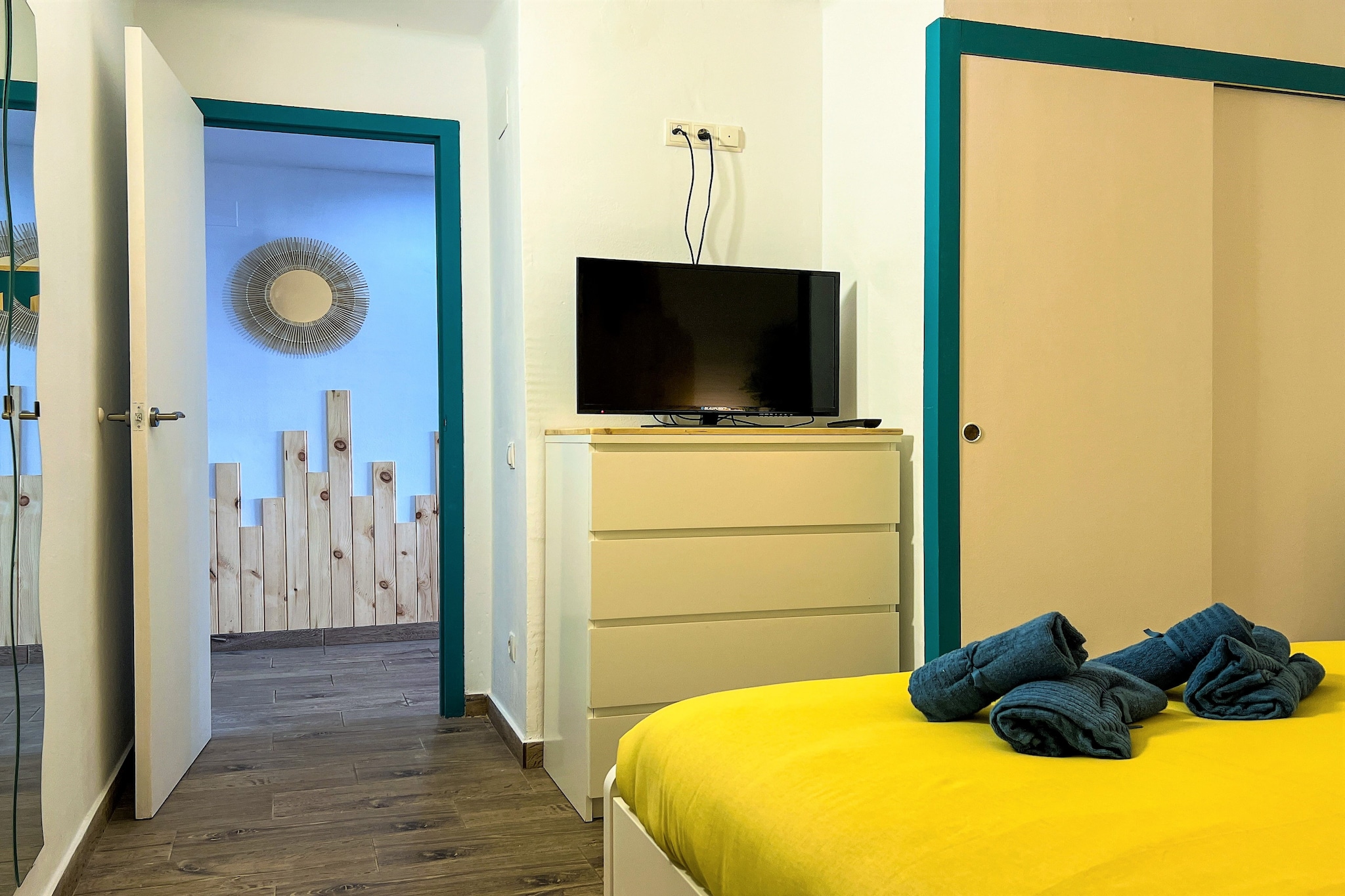 Vivalidays Kaylo - Fenals - LLoret de Mar-Schlafzimmer