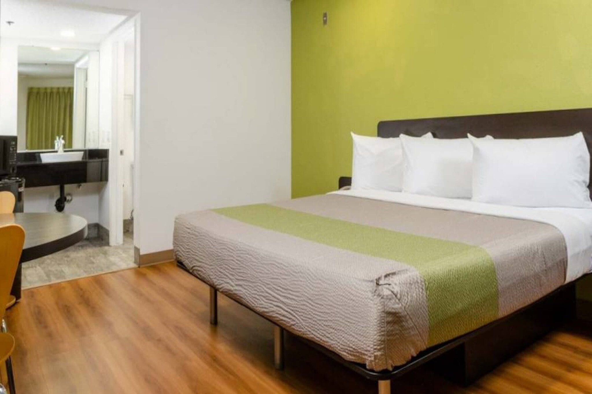Bed Room