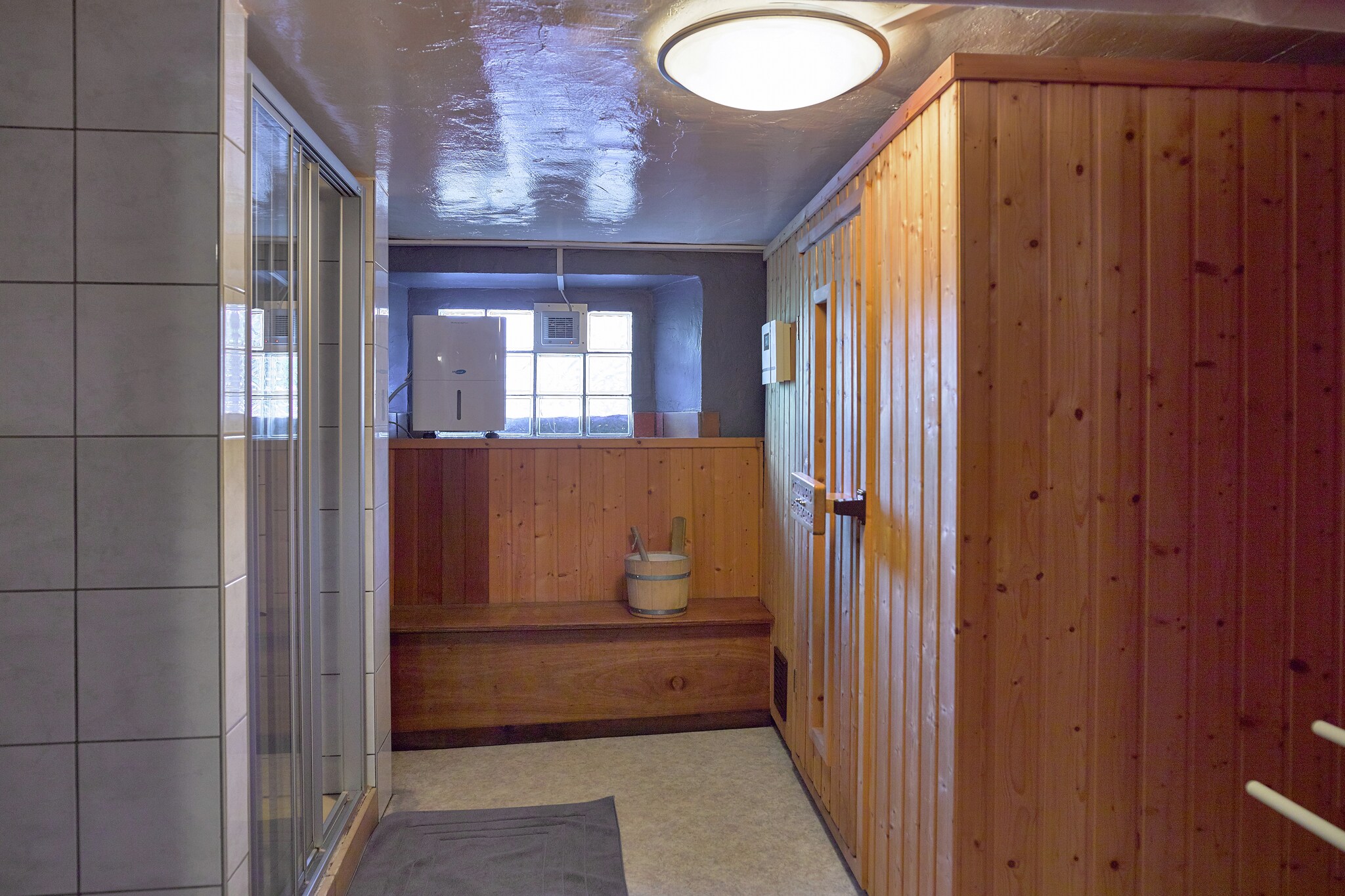 Vakantiehuis Waimes max. 12 personen 5 slaapkamers sauna #30