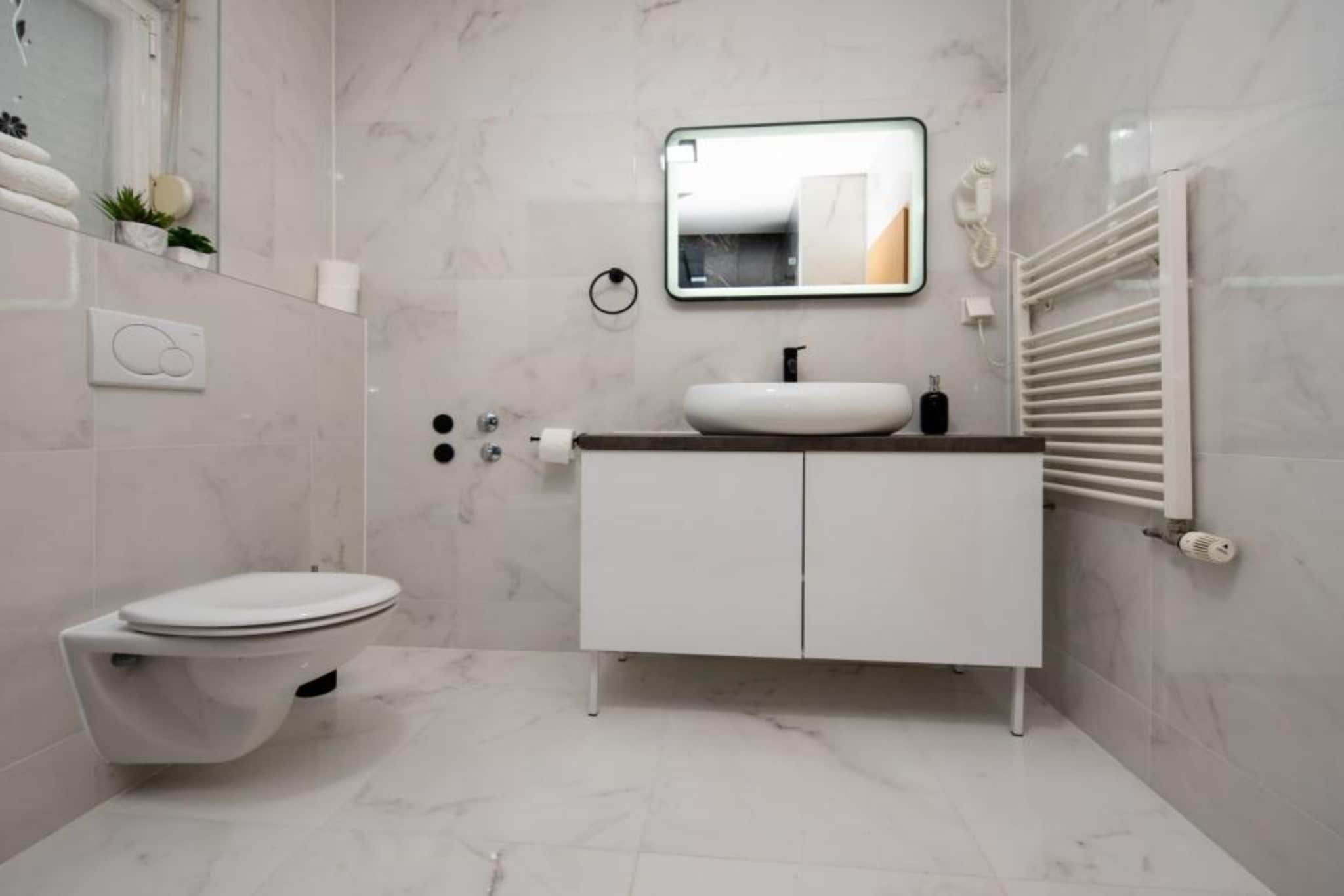 Villa Tomi - Standard One Bedroom Apartment (8)-Badezimmer
