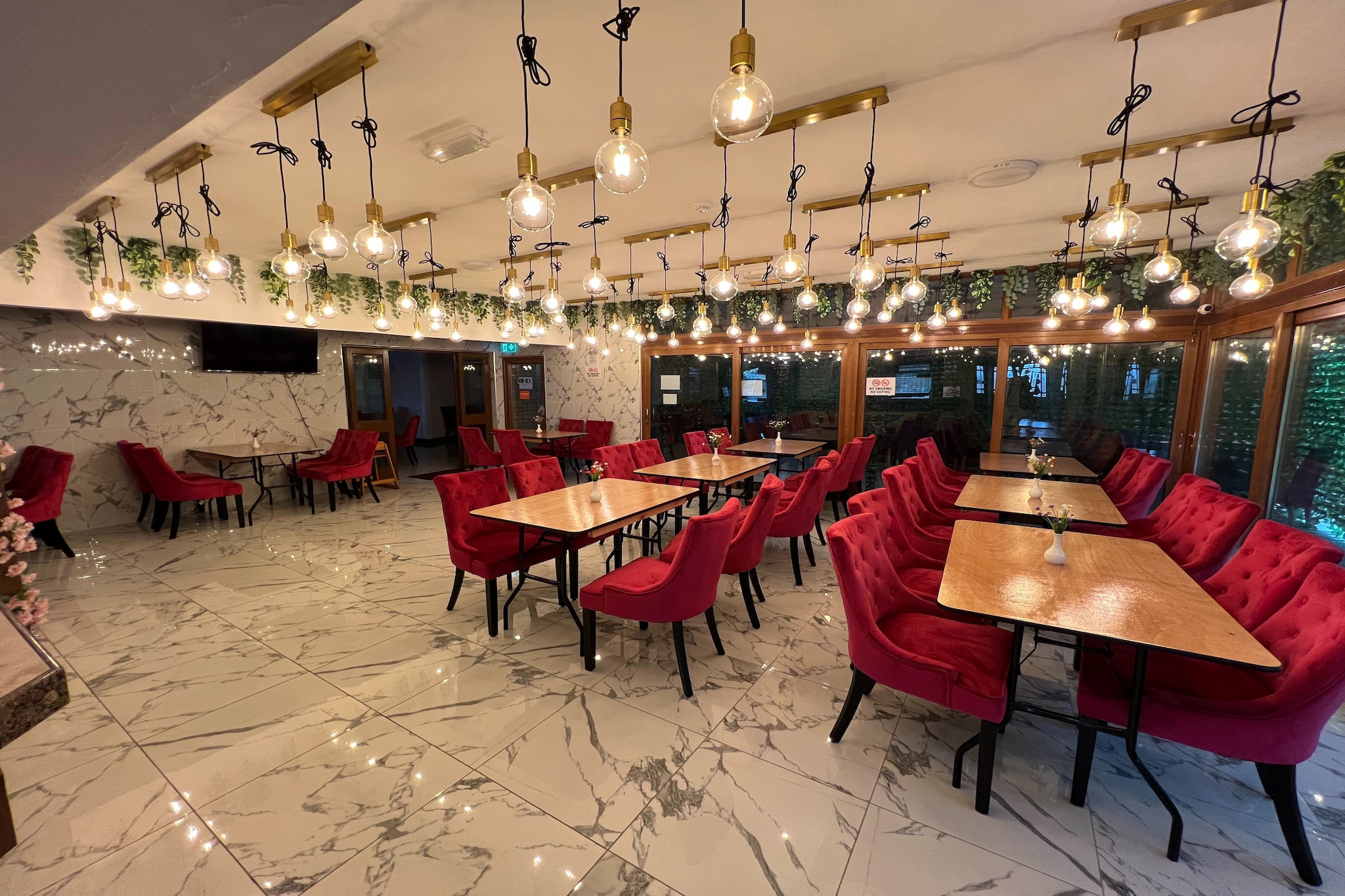 OYO Stay Inn Express Sta Triple-Eetkamer