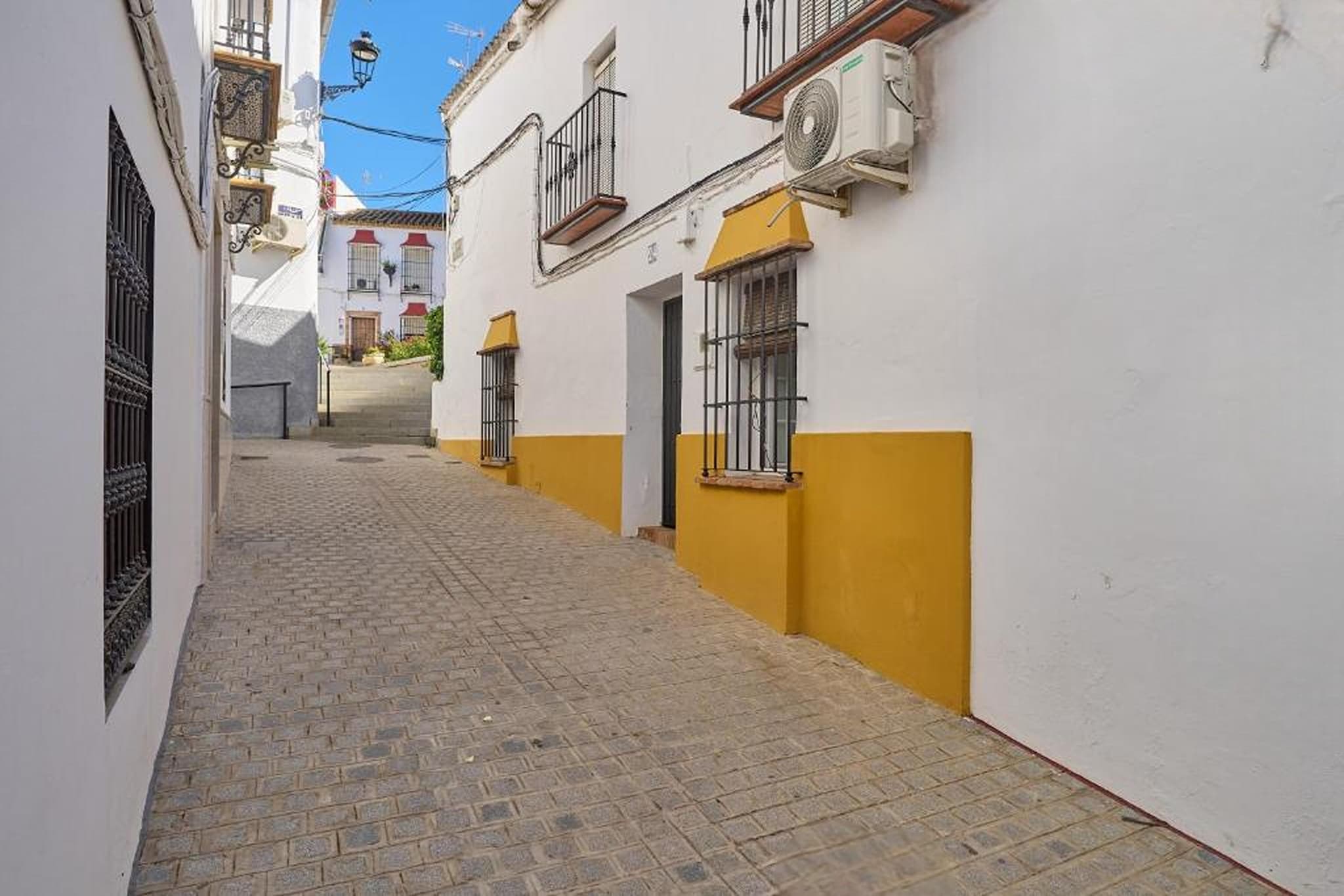 El Pocito-Exterior summer