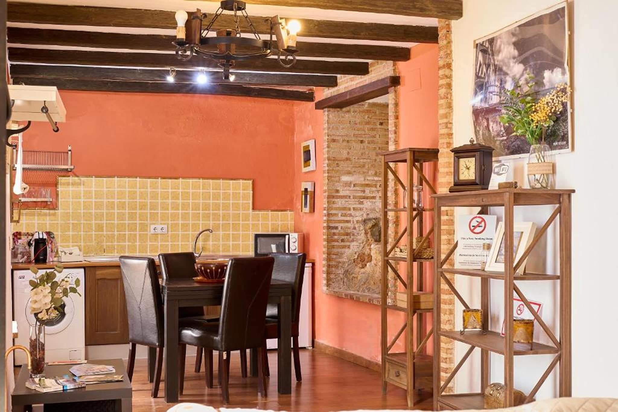 El Pocito-Dining room