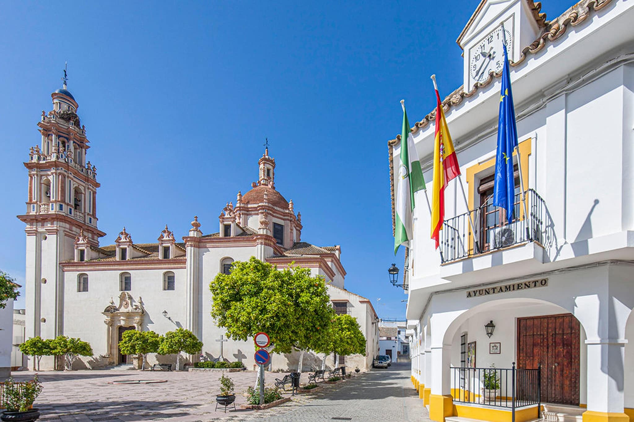 Santa Ángela de la Cruz-Atmosphere
