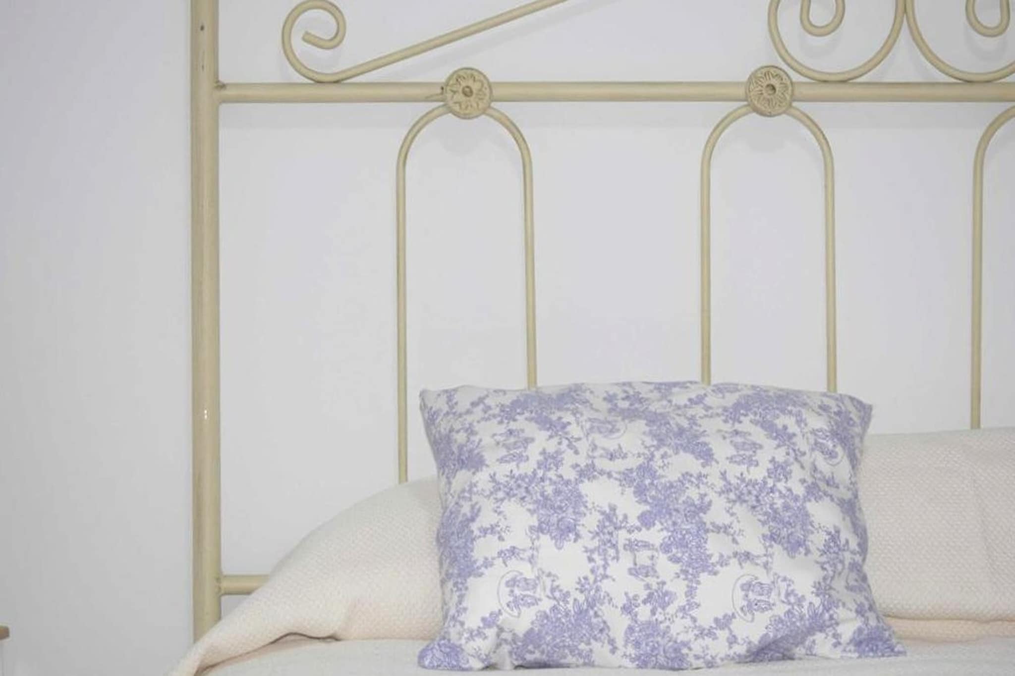 Santa Ángela de la Cruz-Bedroom