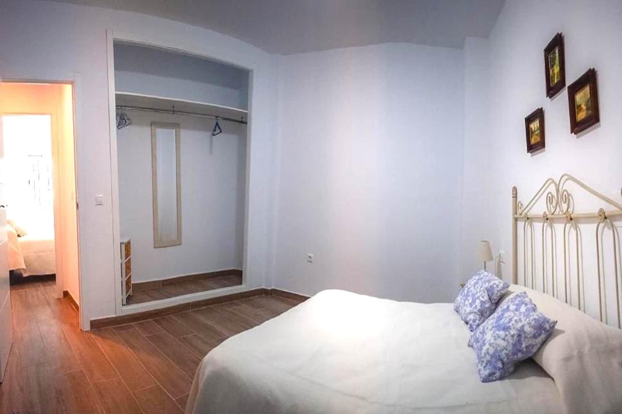 Santa Ángela de la Cruz-Bedroom