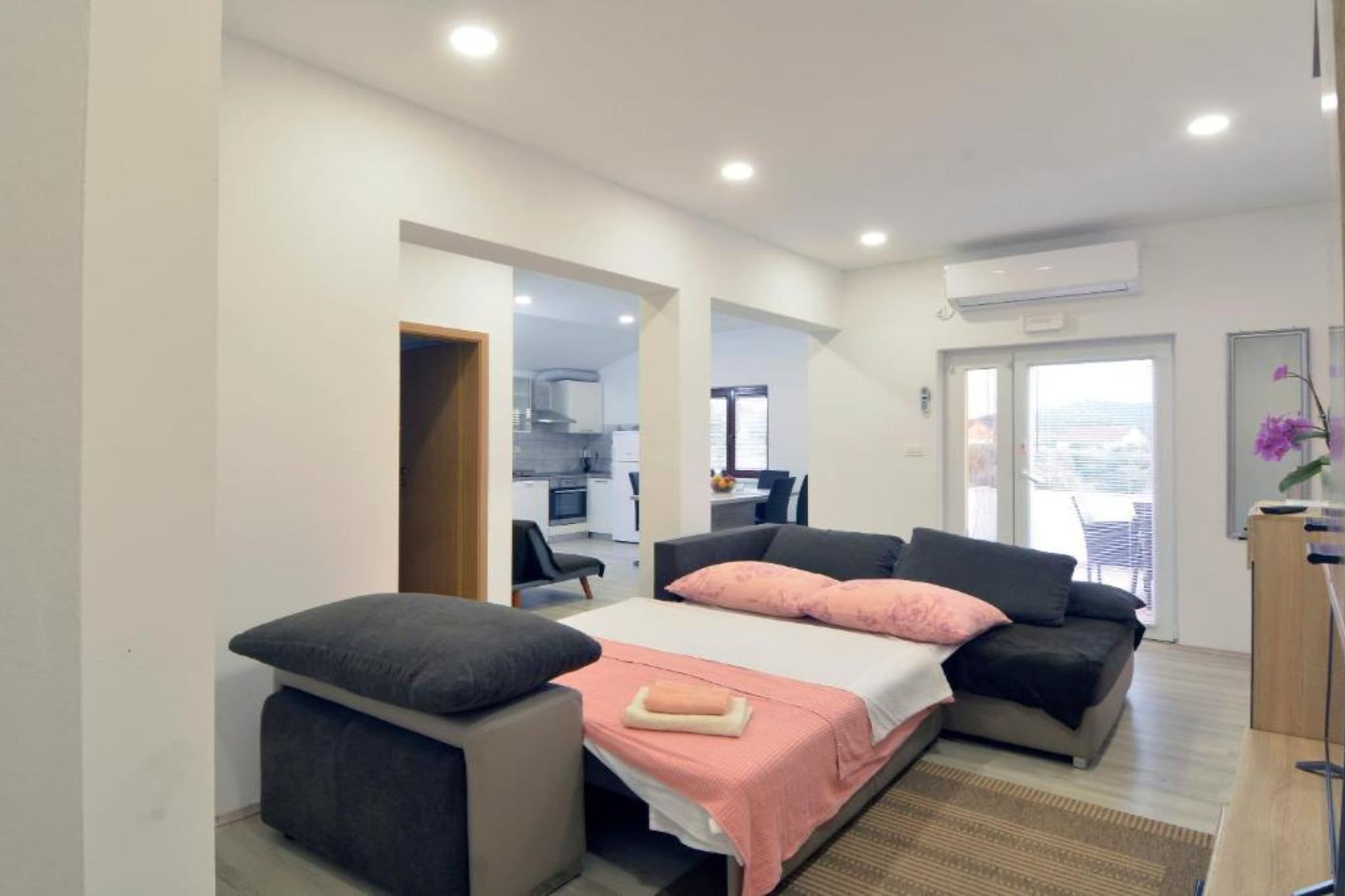 One Bedroom Apartment With Terrace (A1)-Untagged