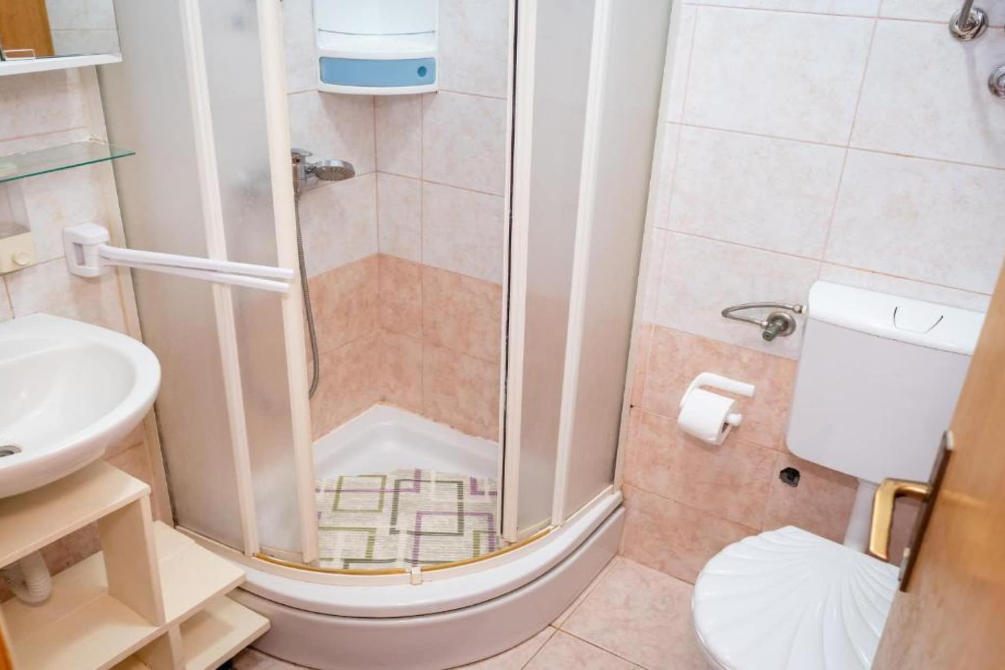 One Bedroom Apartment With Terrace (A1)-Untagged