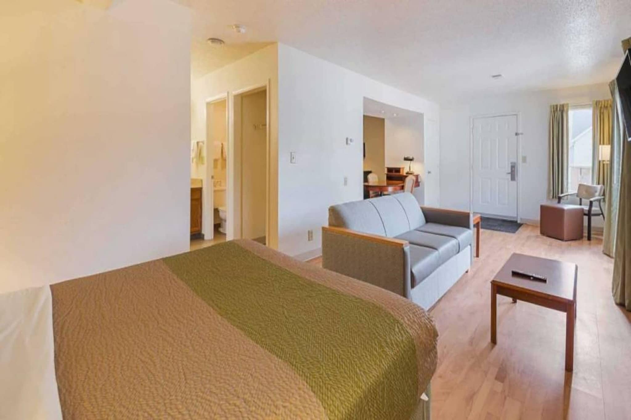 Bed Room