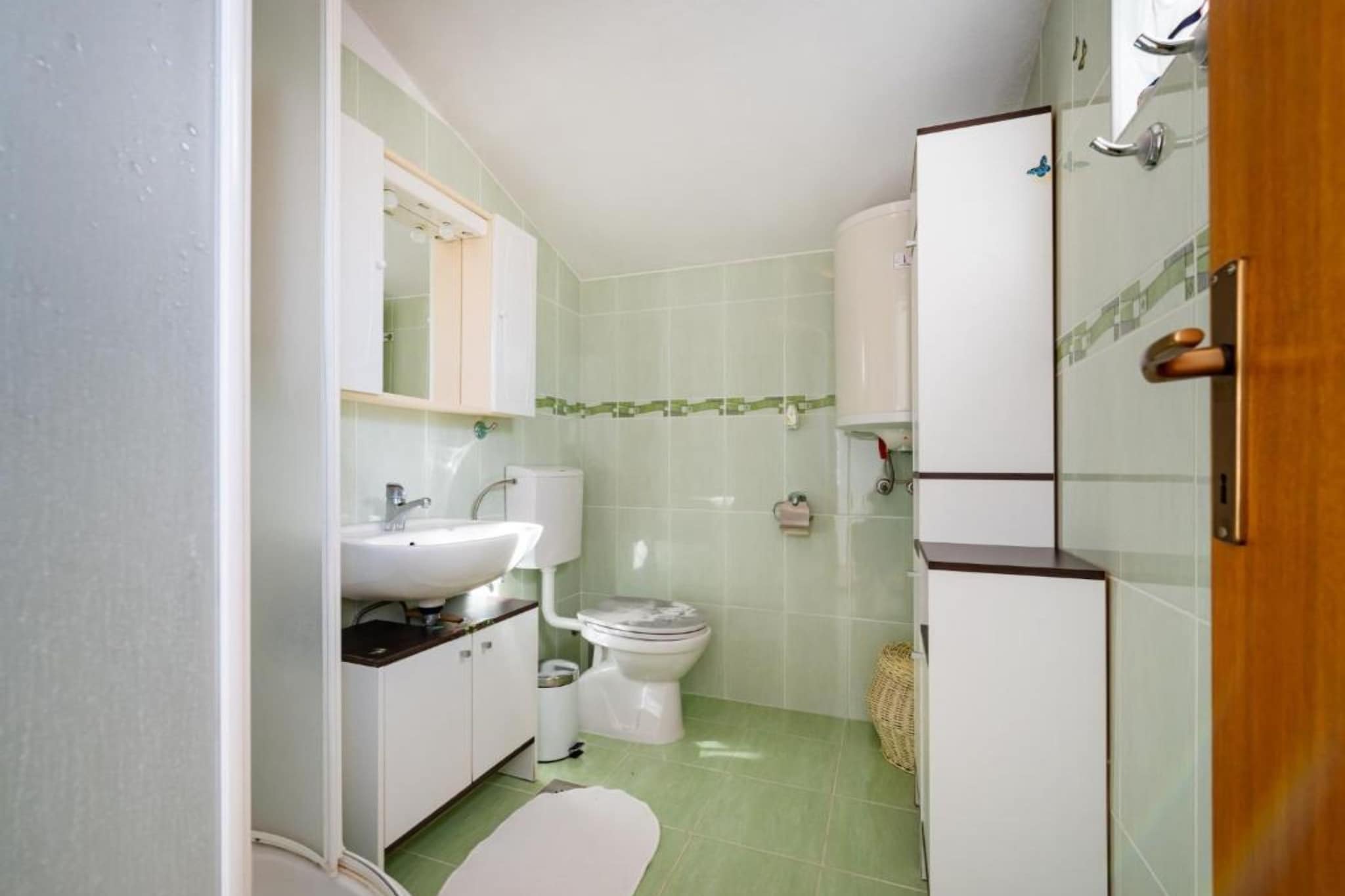 Holiday Home Rovanjska - Three Bedroom House with Sea View-Badezimmer