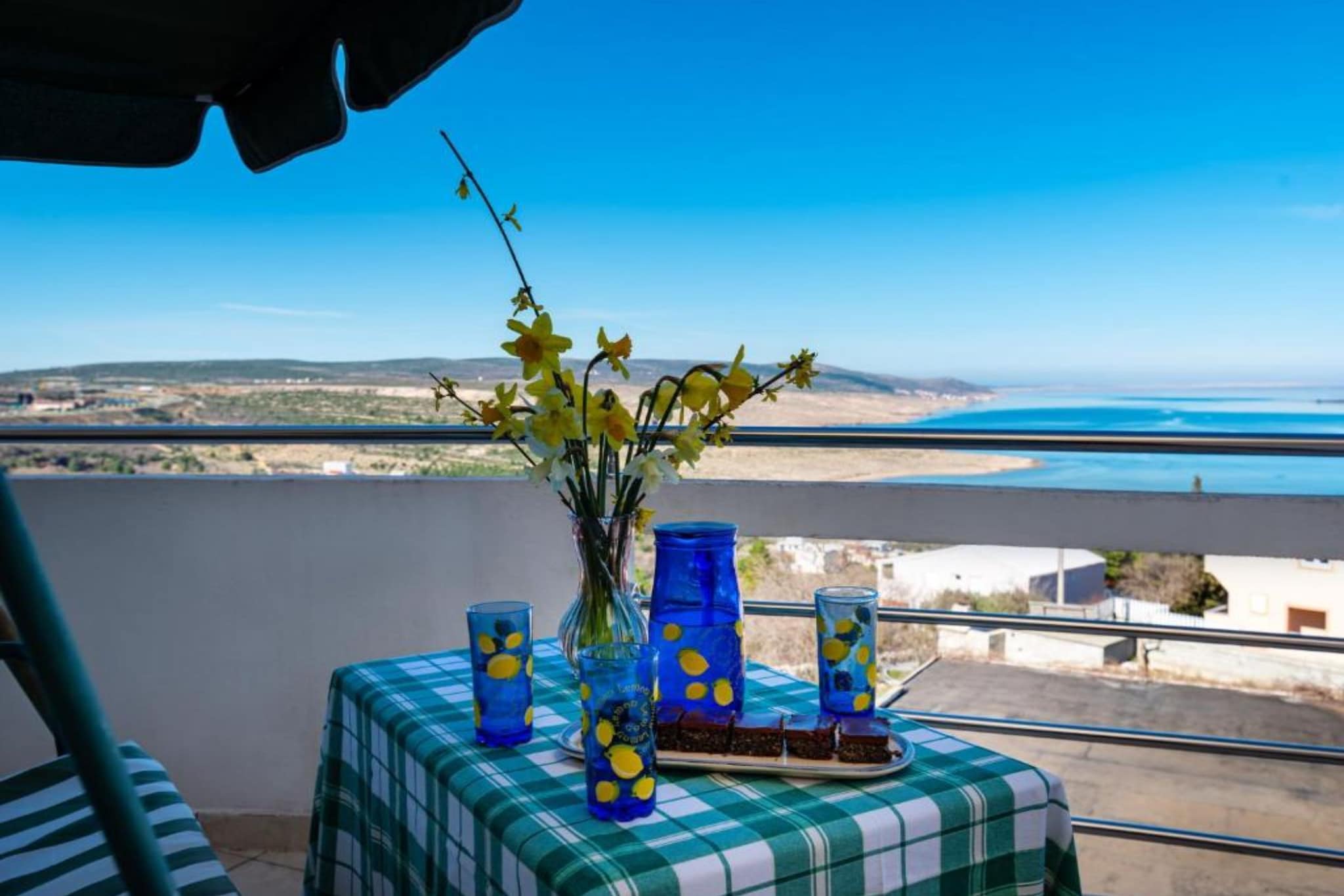 Holiday Home Rovanjska - Three Bedroom House with Sea View-Terrassenbalkon