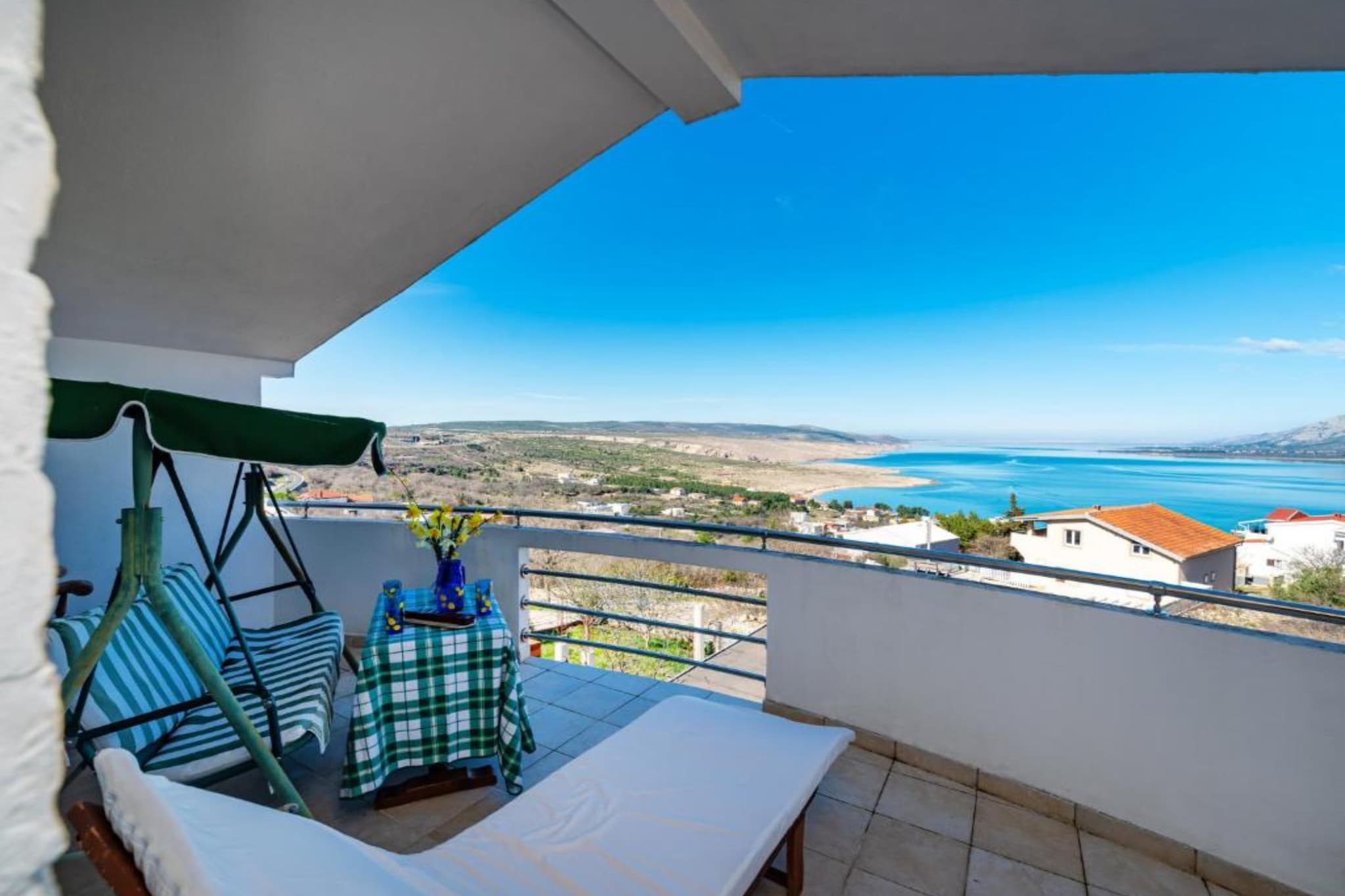Holiday Home Rovanjska - Three Bedroom House with Sea View-Terrassenbalkon