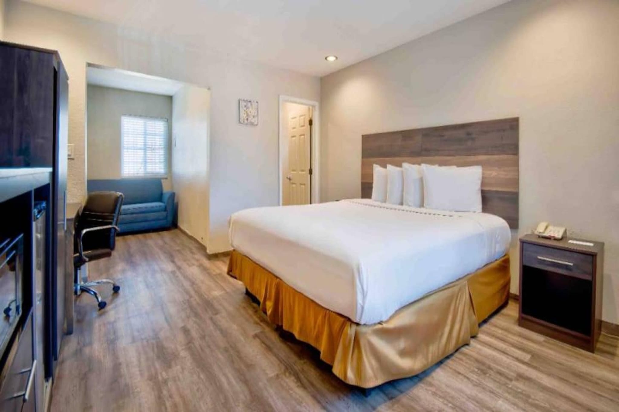 Bed Room