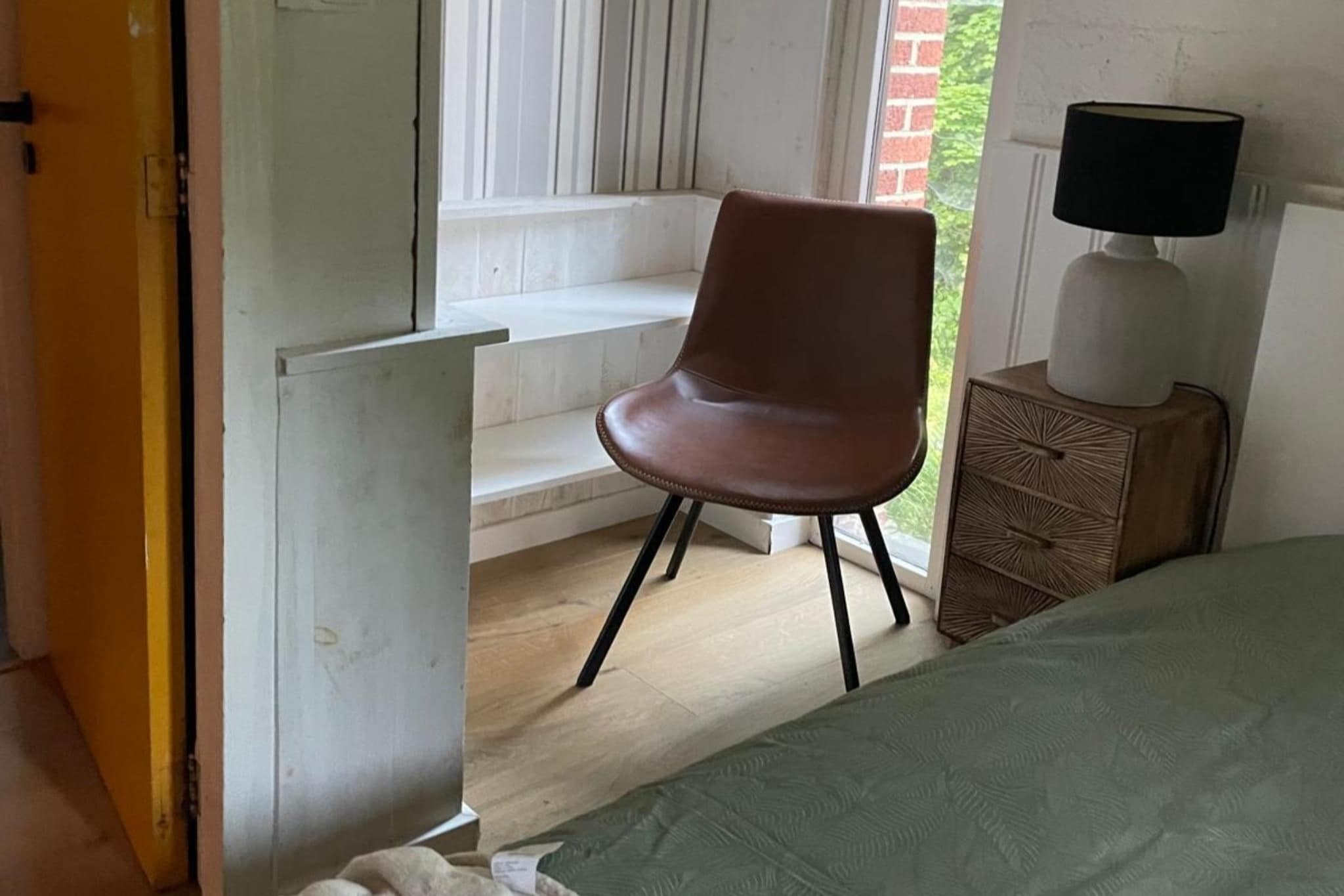 Ecarlate 27-Bedroom