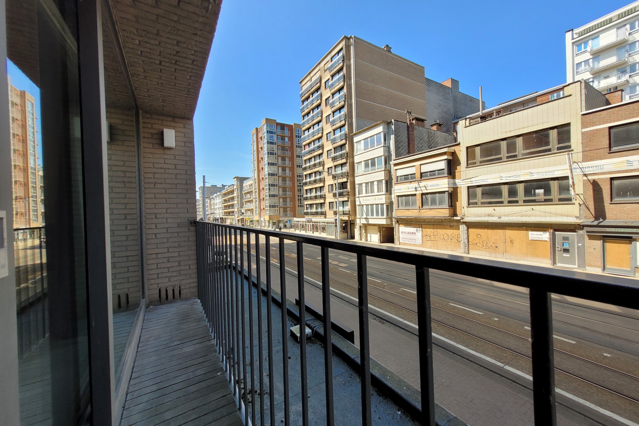 LEOPOLD 0103-Terrasbalkon