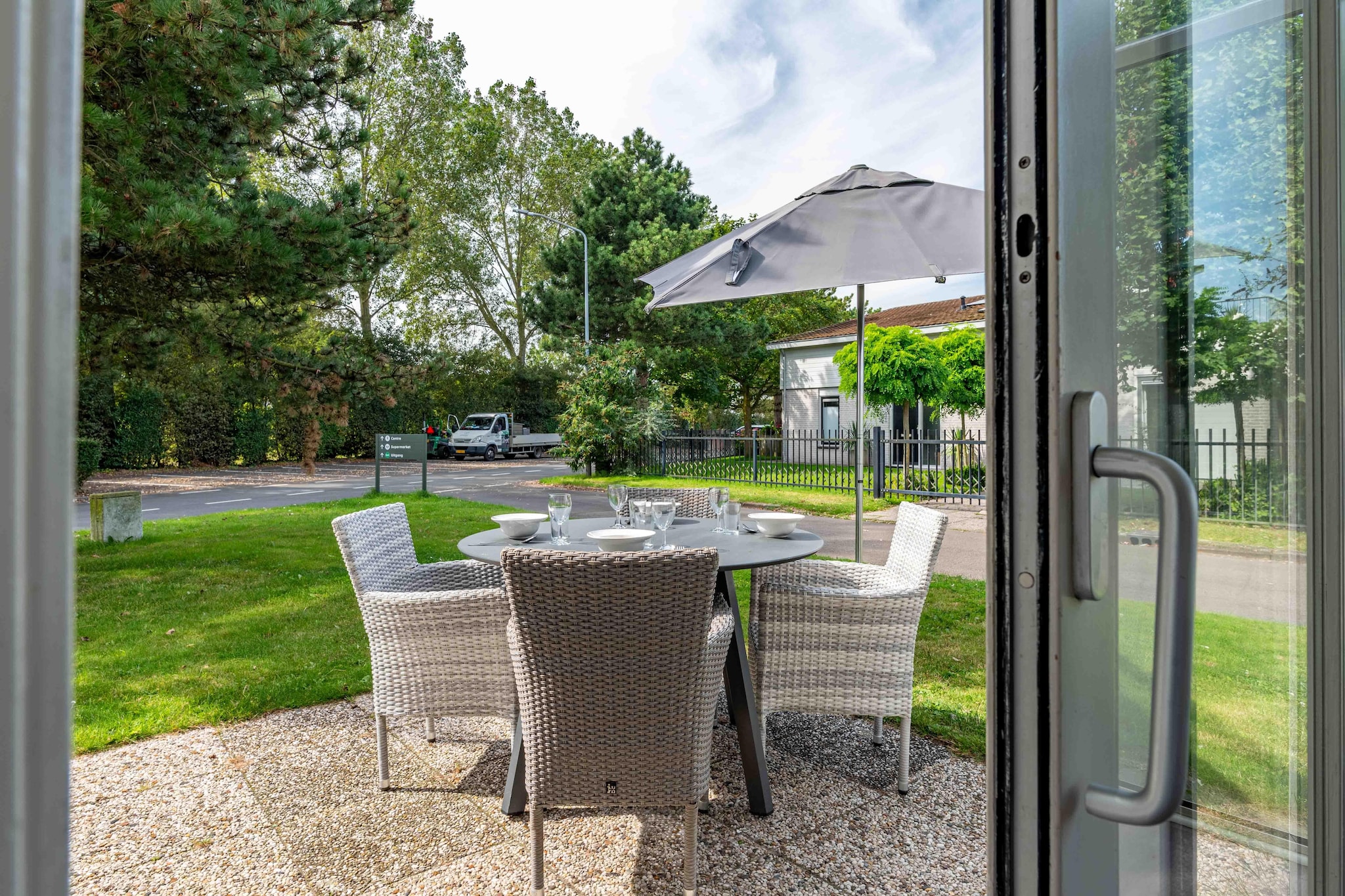 Cardium 27 Kamperland-Terrasbalkon