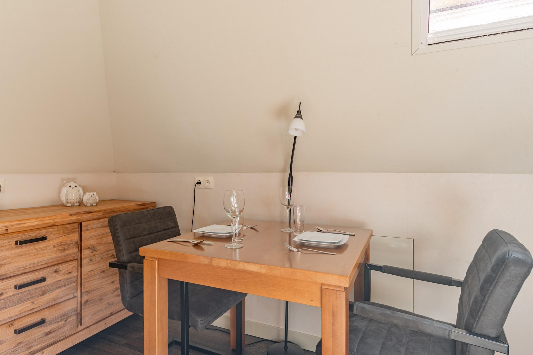 Hoeve hoefwijk Studio Ochtendzon-Eetkamer