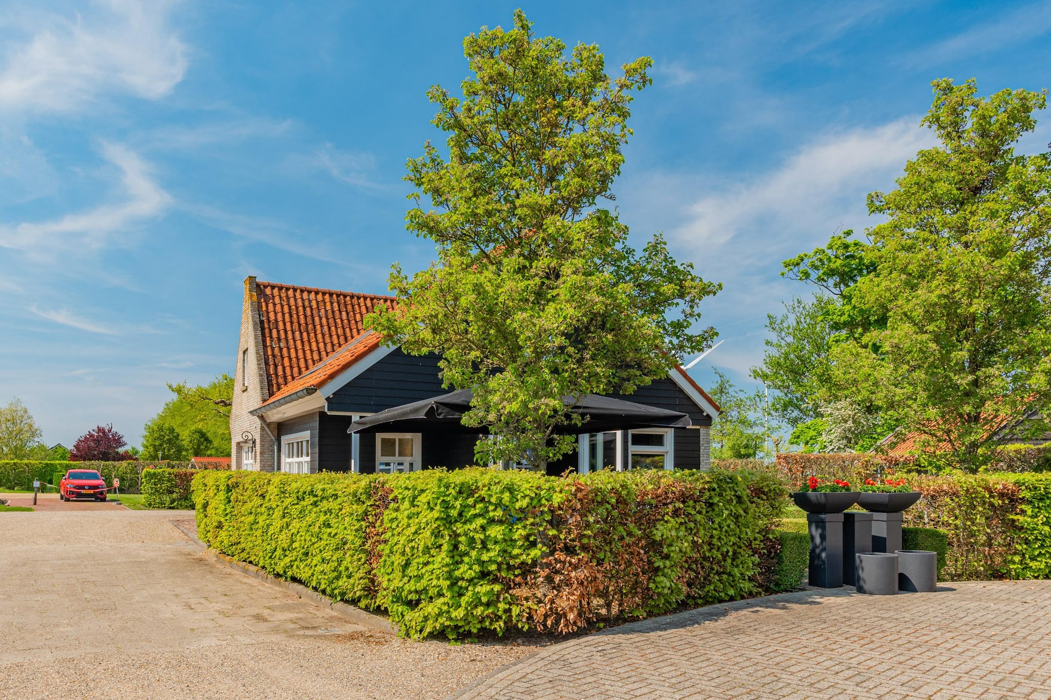 Hoeve Hofwijk Vakantiehuis-Tuinen zomer