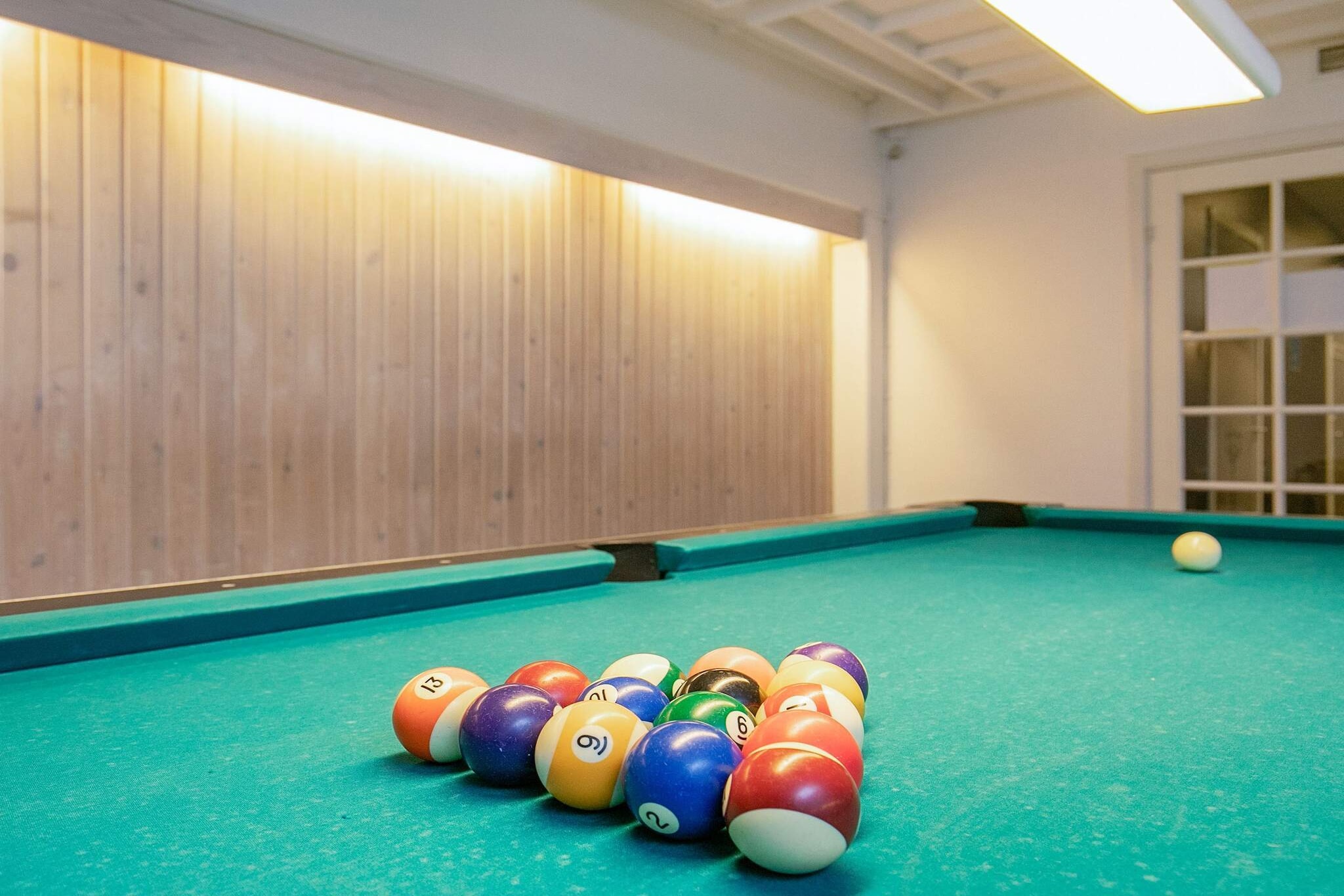 2 room,ground/1 st floor-Binnen