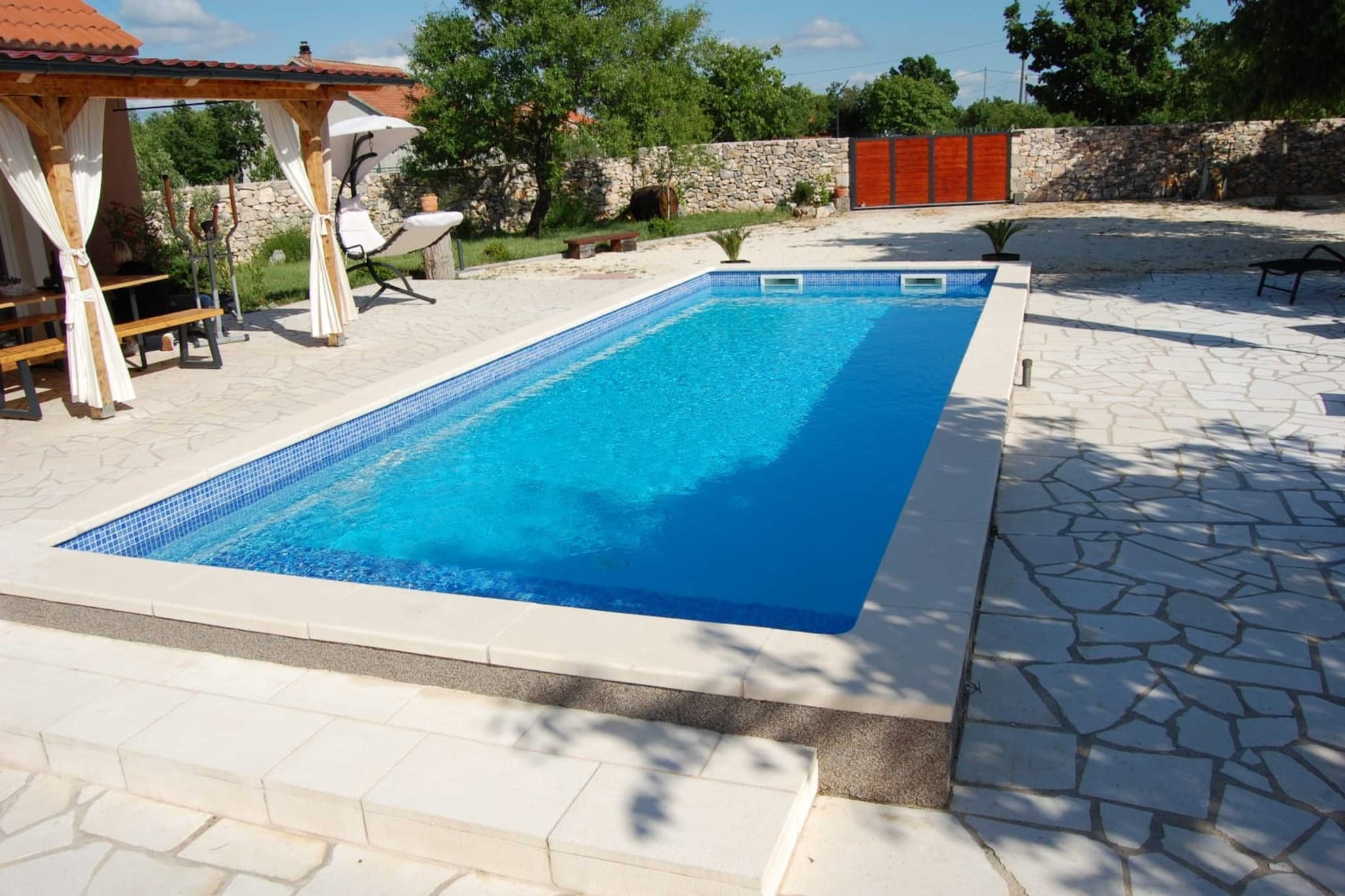 Holiday Home Luca-Schwimmbad